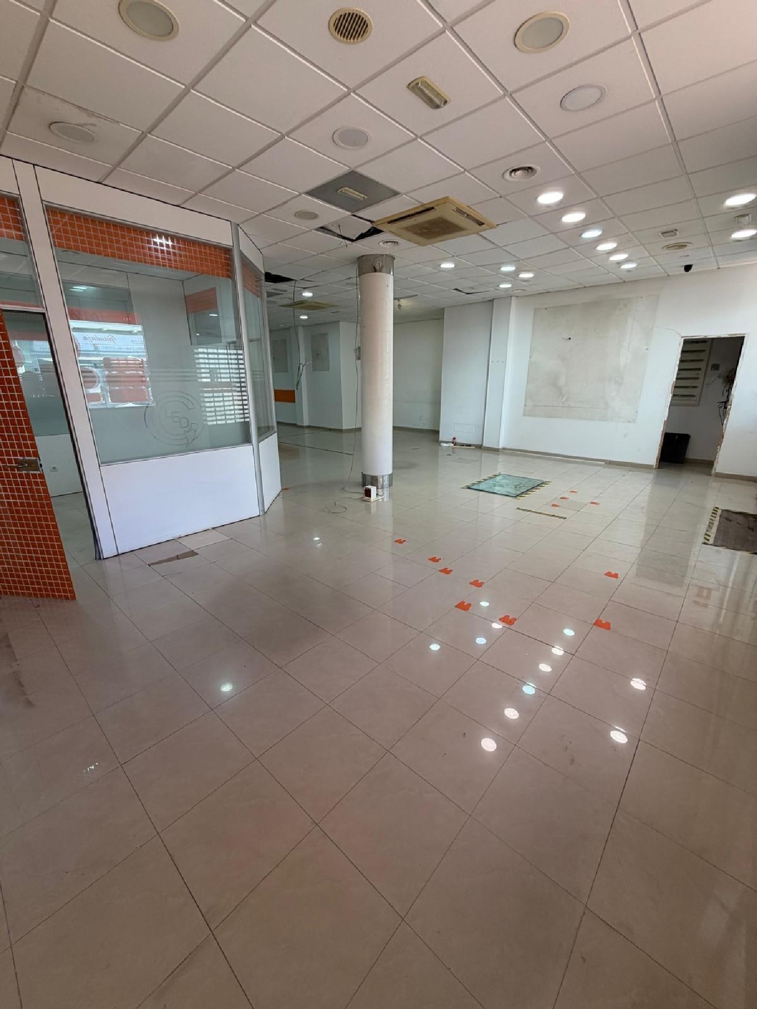  en venta local Santa Lucia De Tirajana Área Sur 2