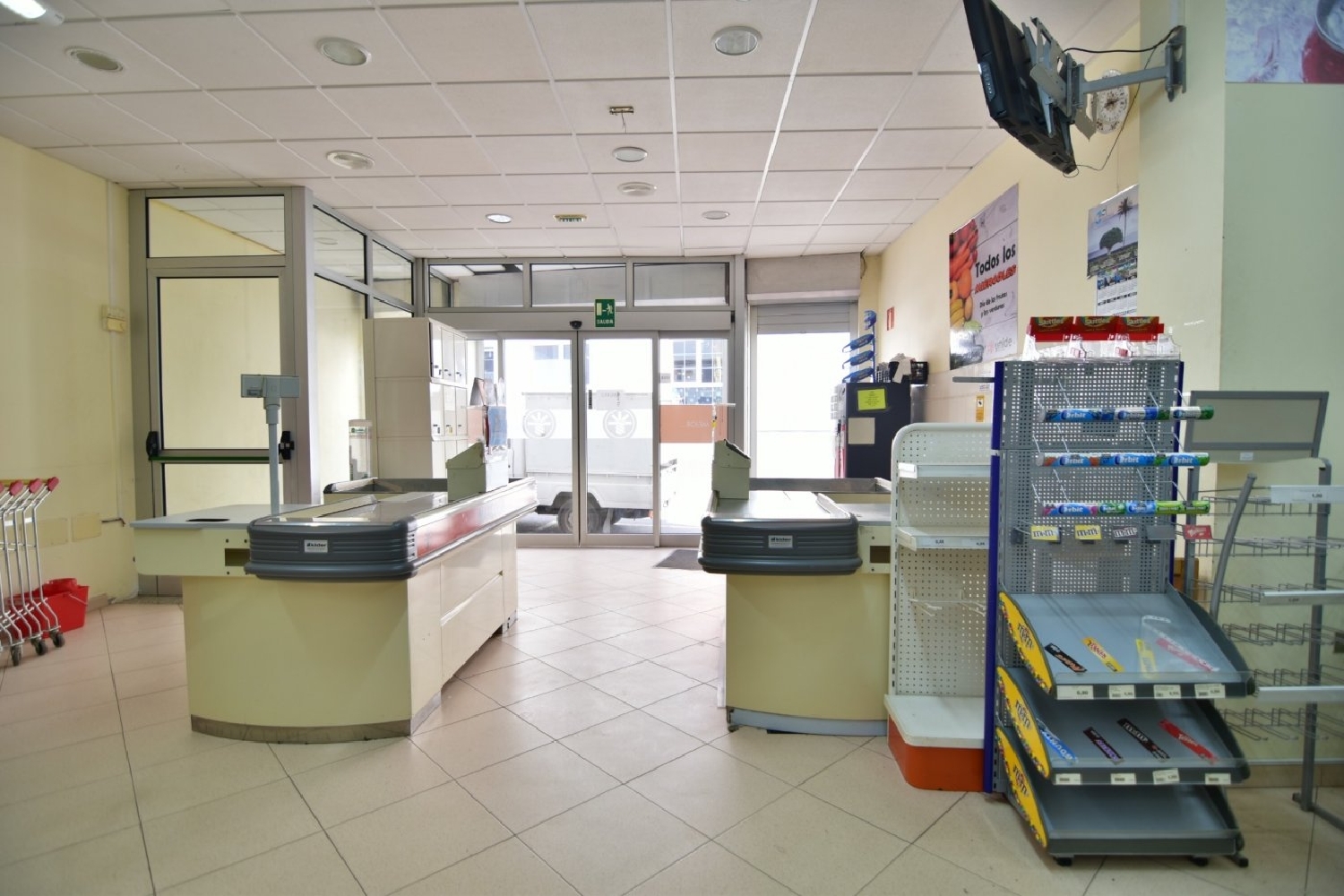  te koop bedrijfsruimte Santa Lucia De Tirajana Área Sur 5