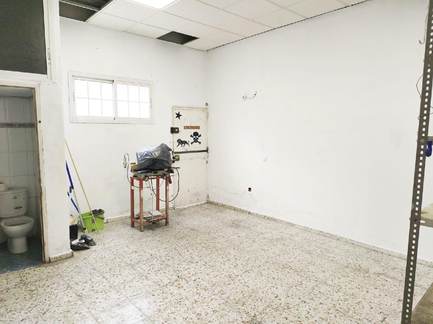  à vendre local commercial Sevilla La Nueva Sur 7