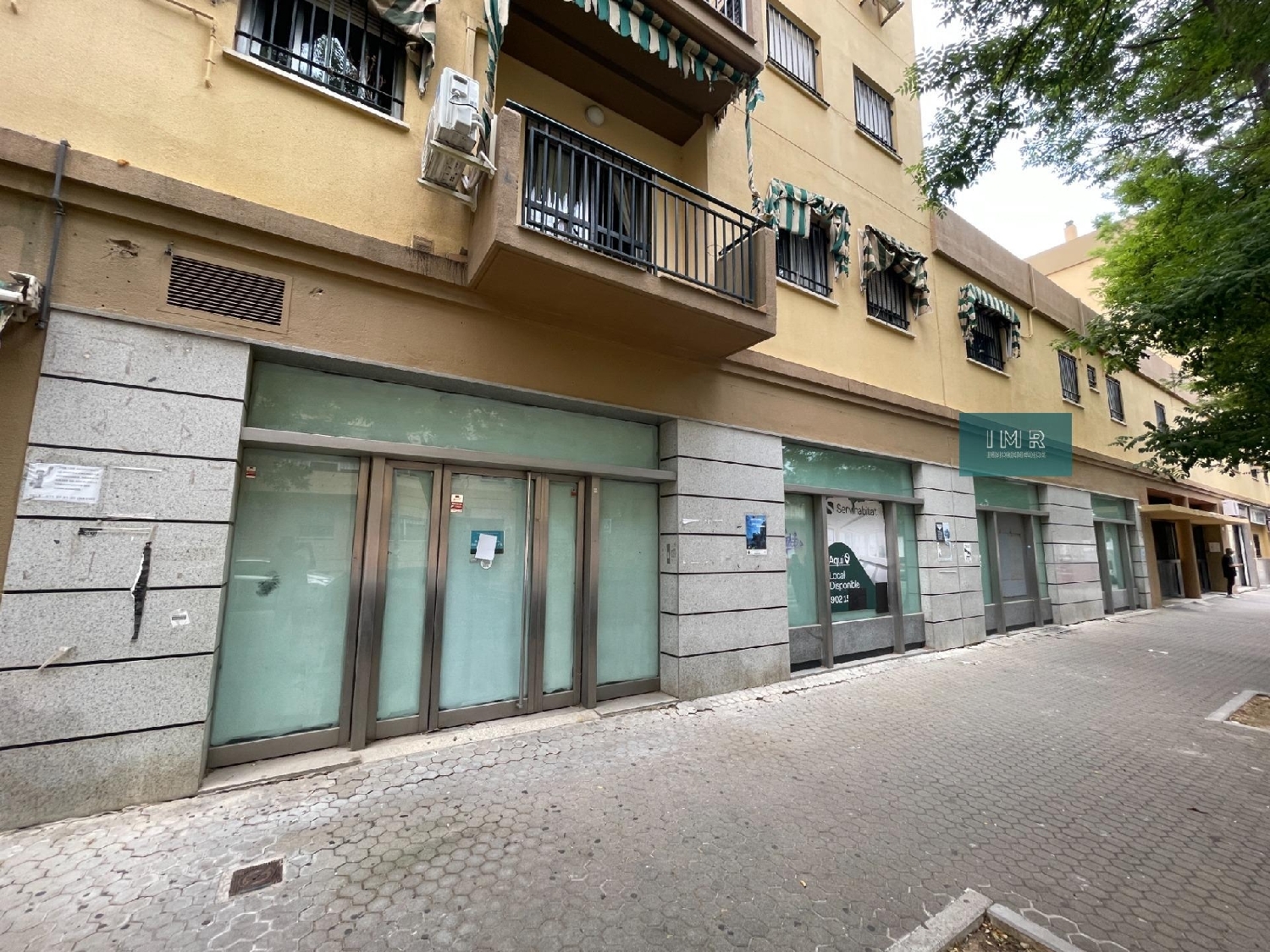  till salu lokal Sevilla La Nueva Sur 1