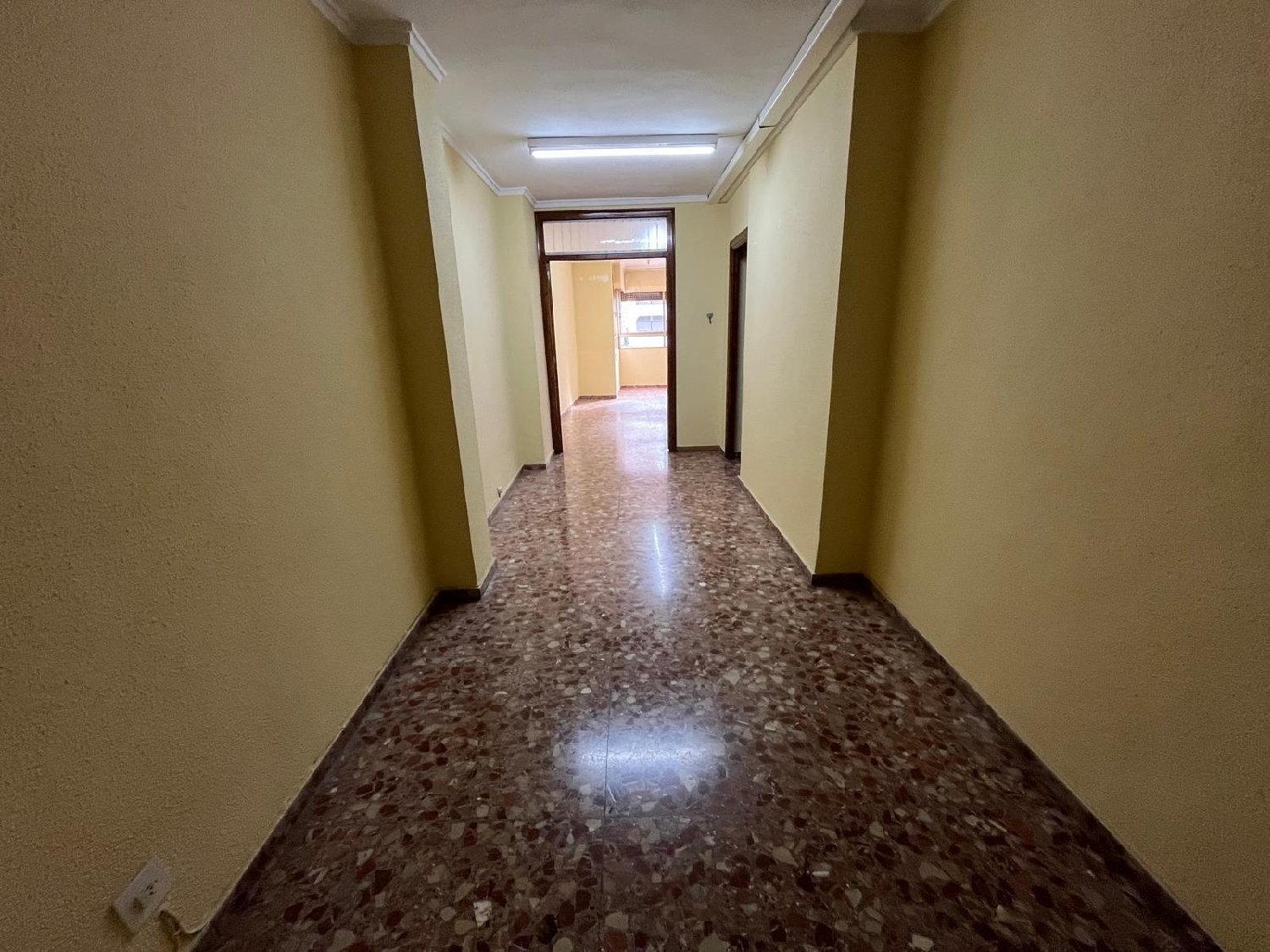  till salu lokal Tavernes De La Valldigna Safor 6