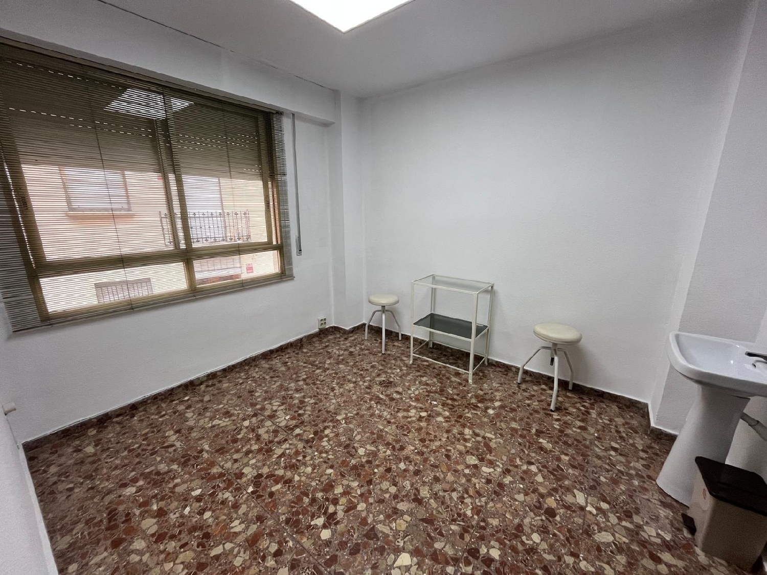  till salu lokal Tavernes De La Valldigna Safor 4