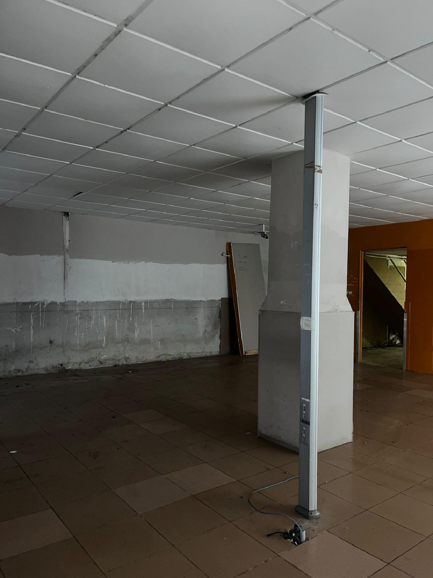  en venta local Tortosa Baix Ebre 2