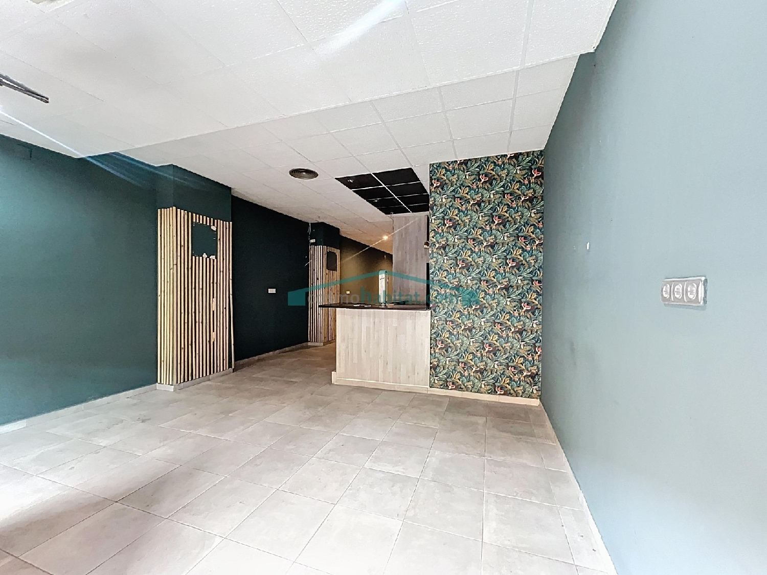  till salu lokal Valencia De Las Torres Campiña Sur 2