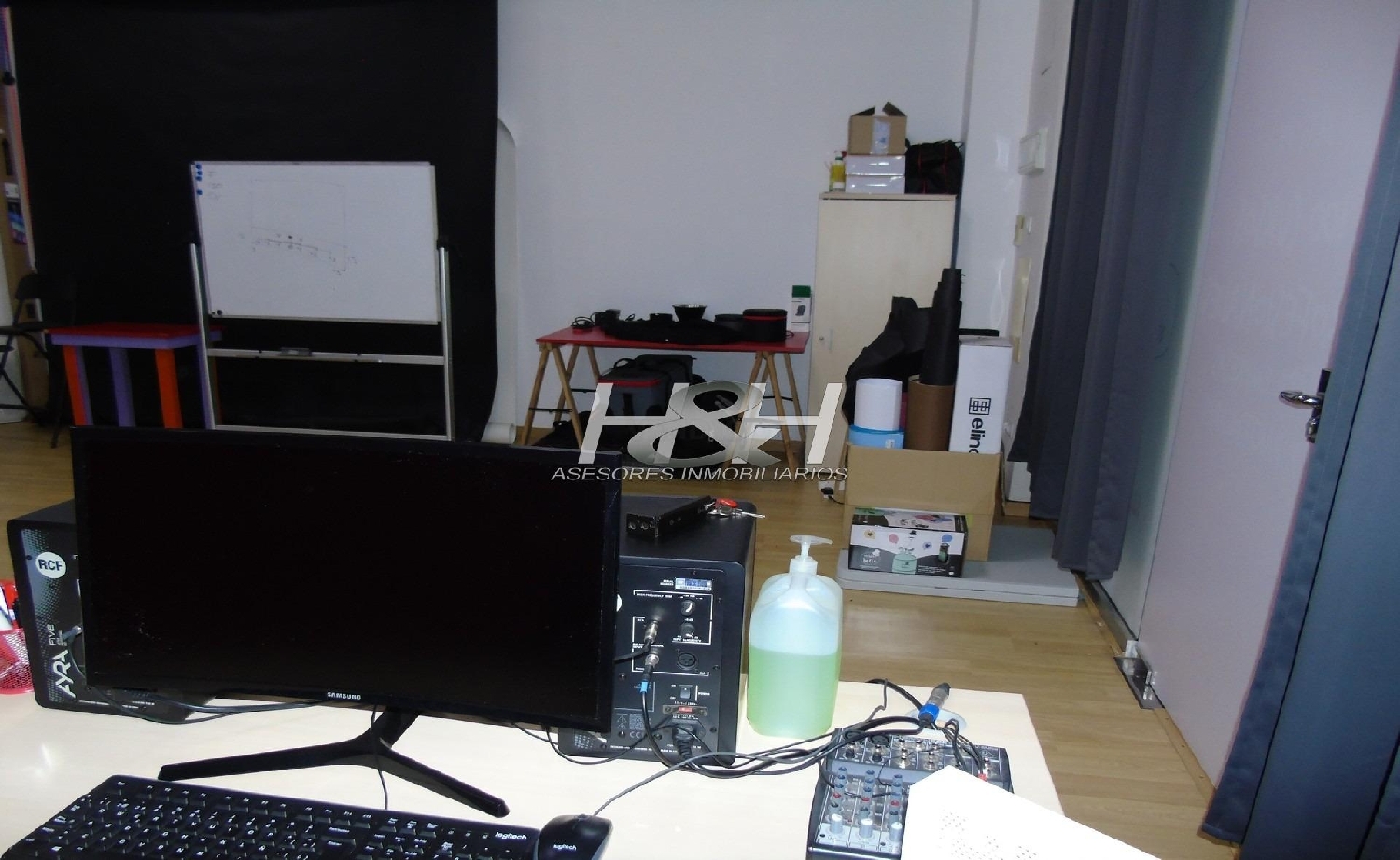  à vendre local commercial Valencia De Las Torres Campiña Sur 3