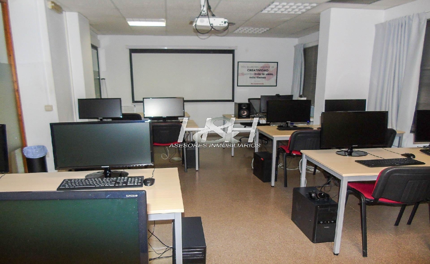  à vendre local commercial Valencia De Las Torres Campiña Sur 4