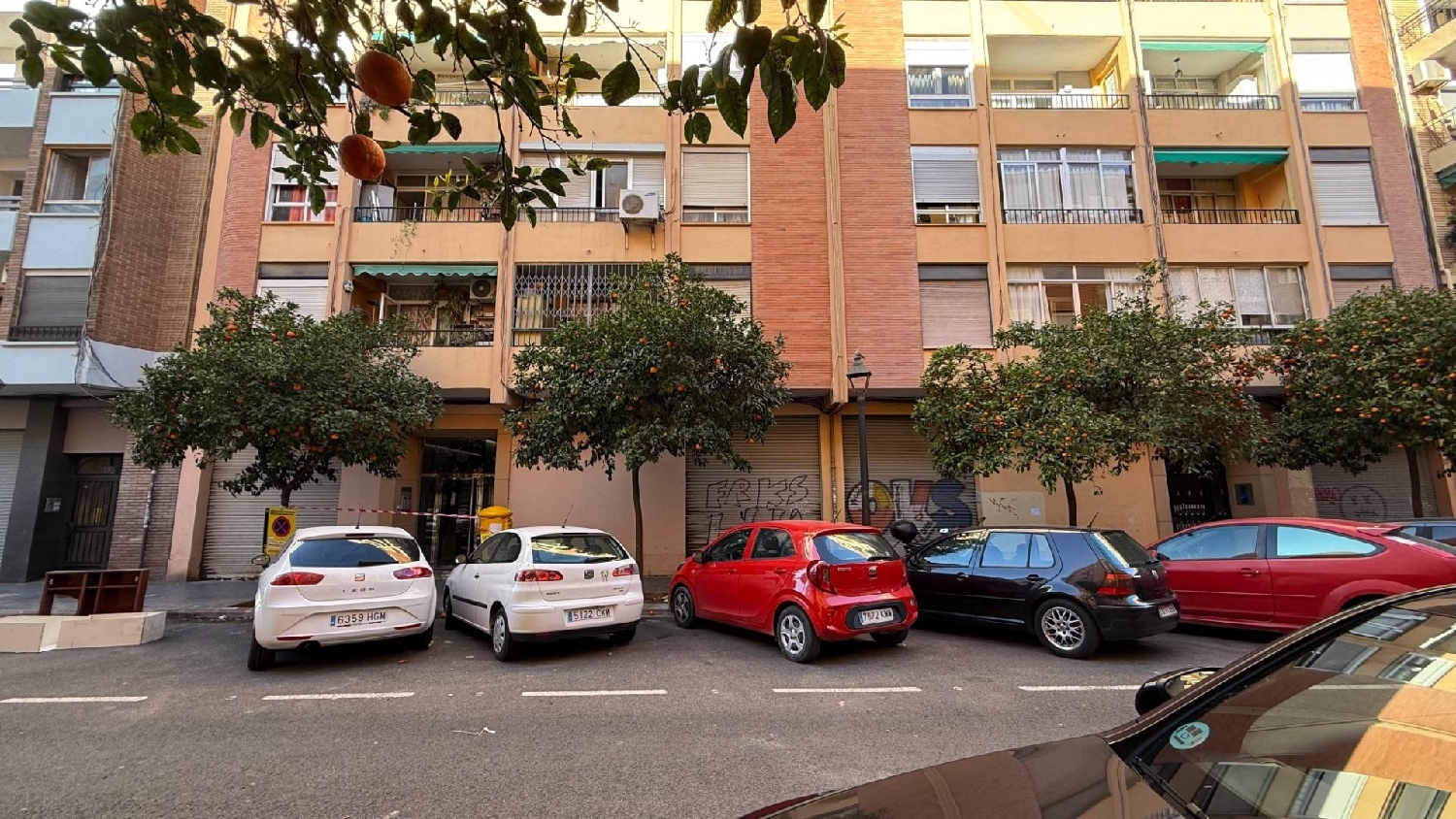  en venta local Valencia De Las Torres Campiña Sur 1