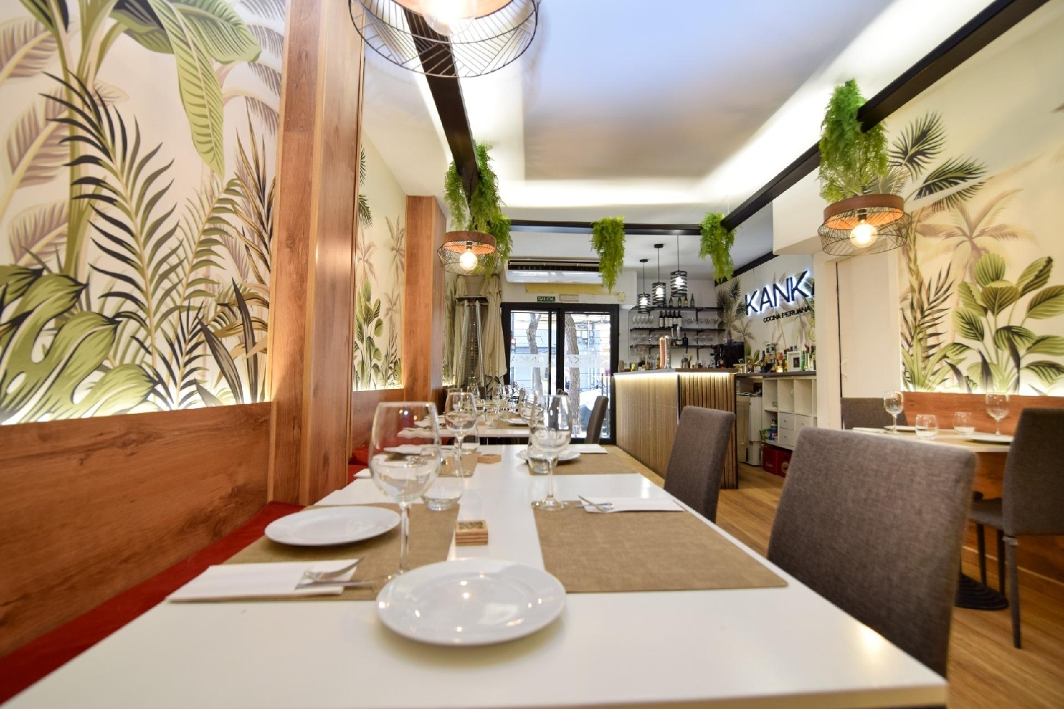 till salu lokal Valencia De Las Torres Campiña Sur 2