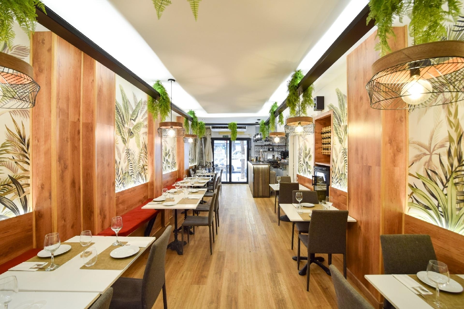 till salu lokal Valencia De Las Torres Campiña Sur 3