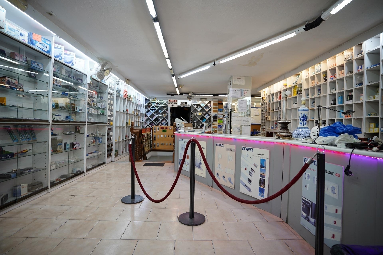 till salu lokal Valladolid Arzúa 7