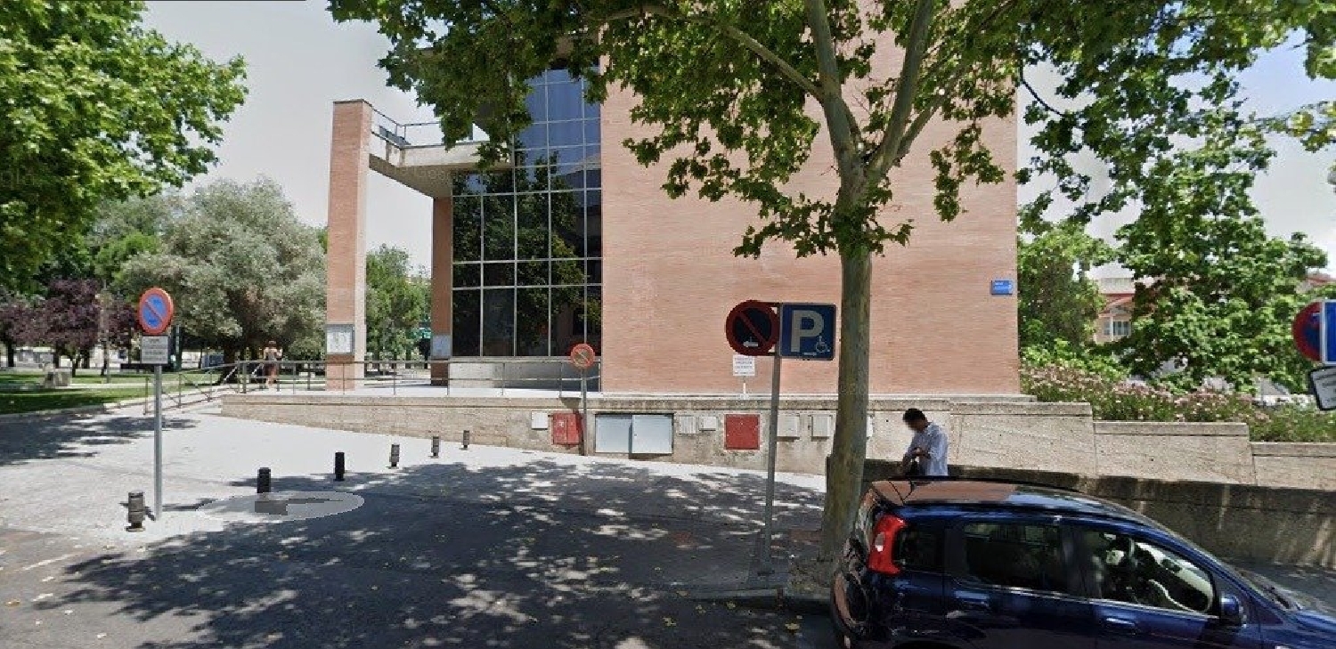  te koop bedrijfsruimte Valverde De Leganés Olienza 2