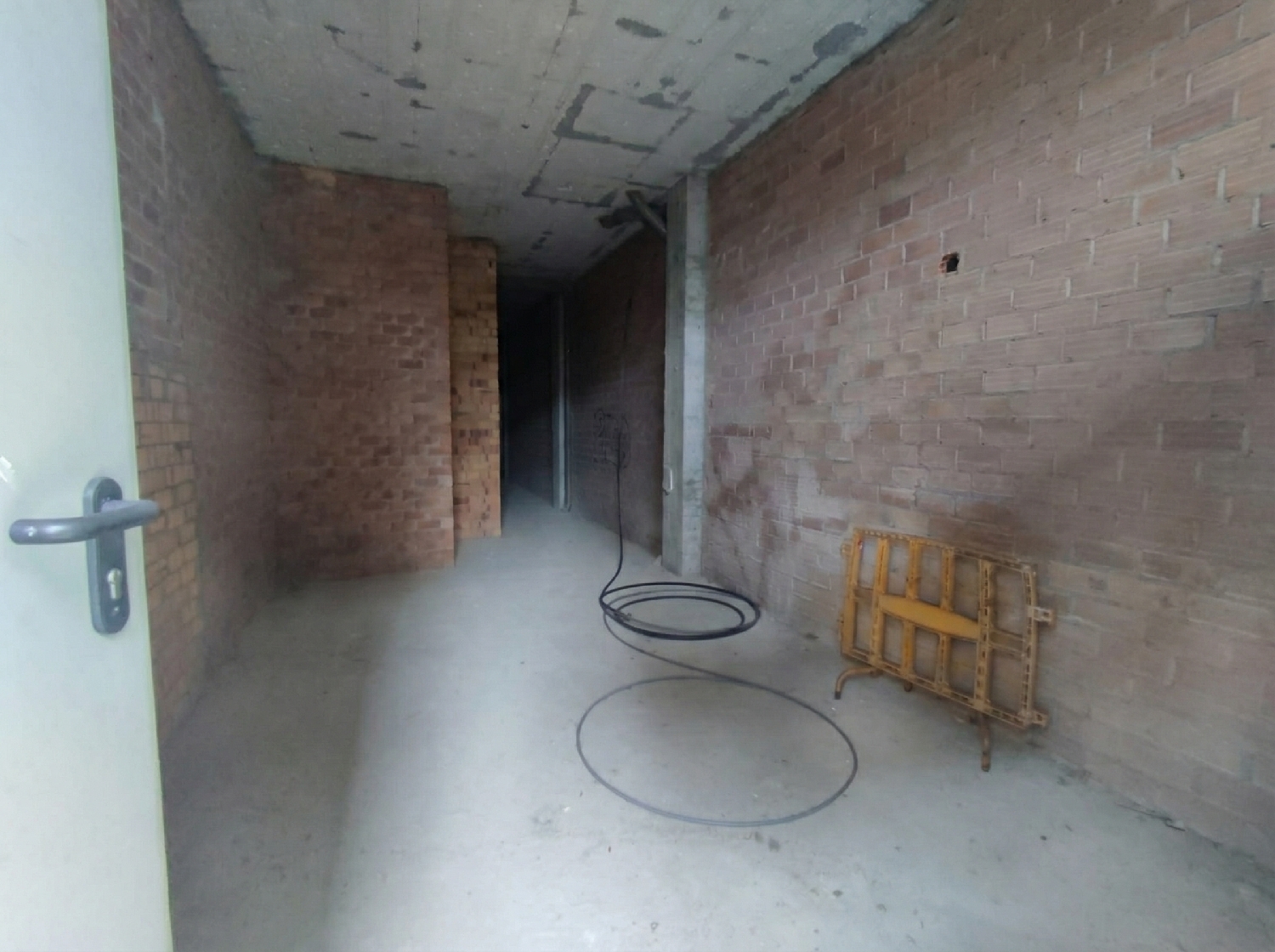  à vendre local commercial Vigobo Barcala 5