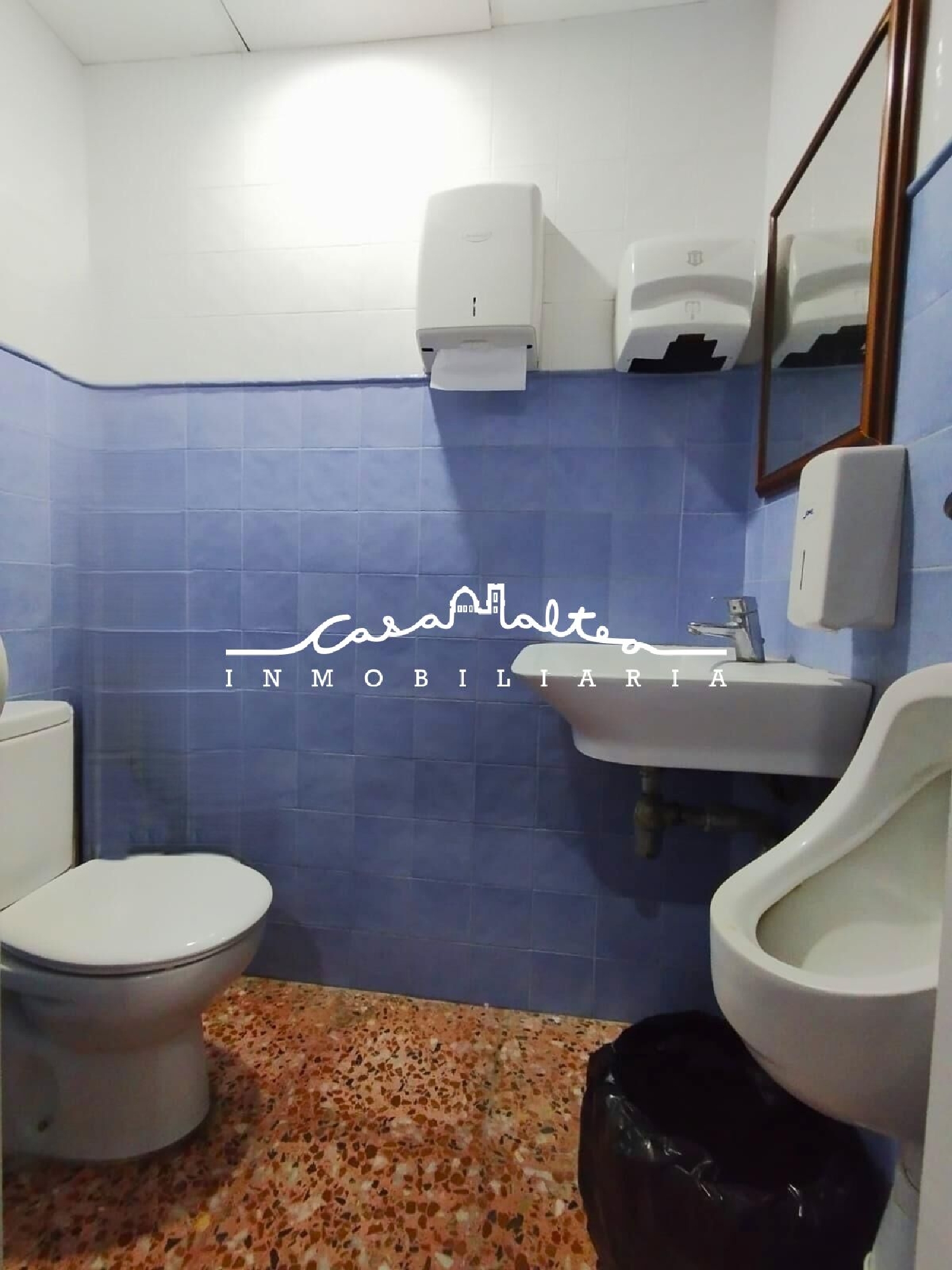  en venta local Villajoyosa Marina Baixa 8