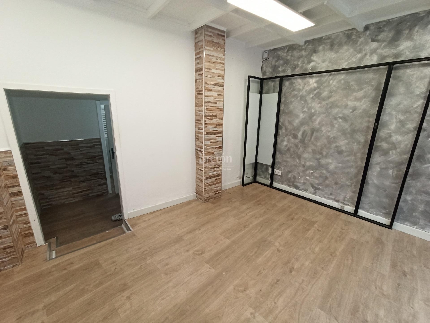  for sale commercial premise Zaragoza Centro 50004 D.C. Zaragoza 8