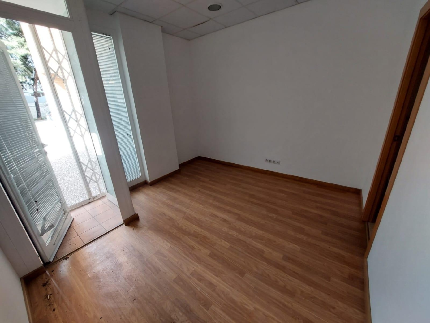  à vendre local commercial Zaragoza Centro 50004 D.C. Zaragoza 3