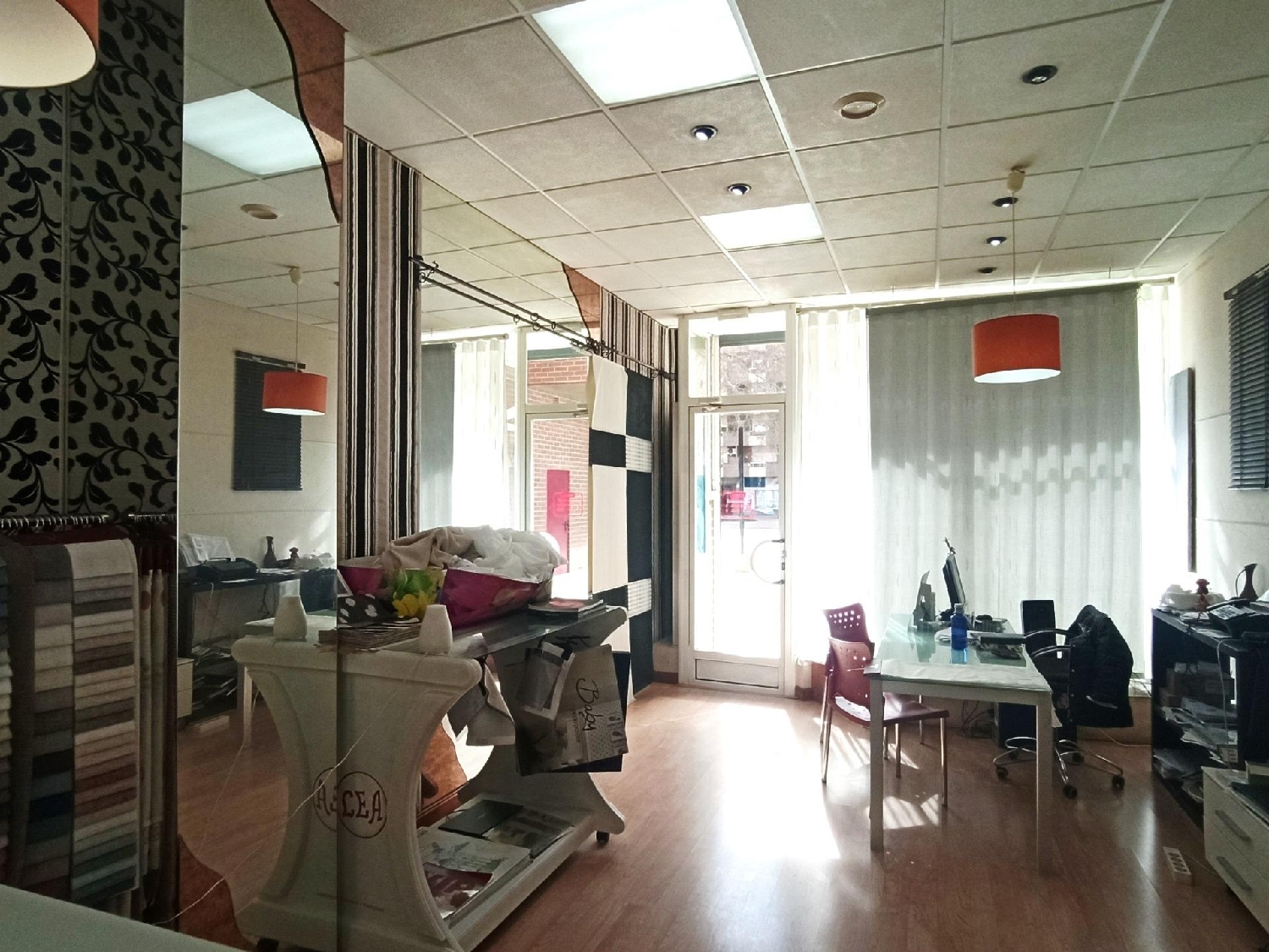  till salu lokal Zaragoza Centro 50004 D.C. Zaragoza 2