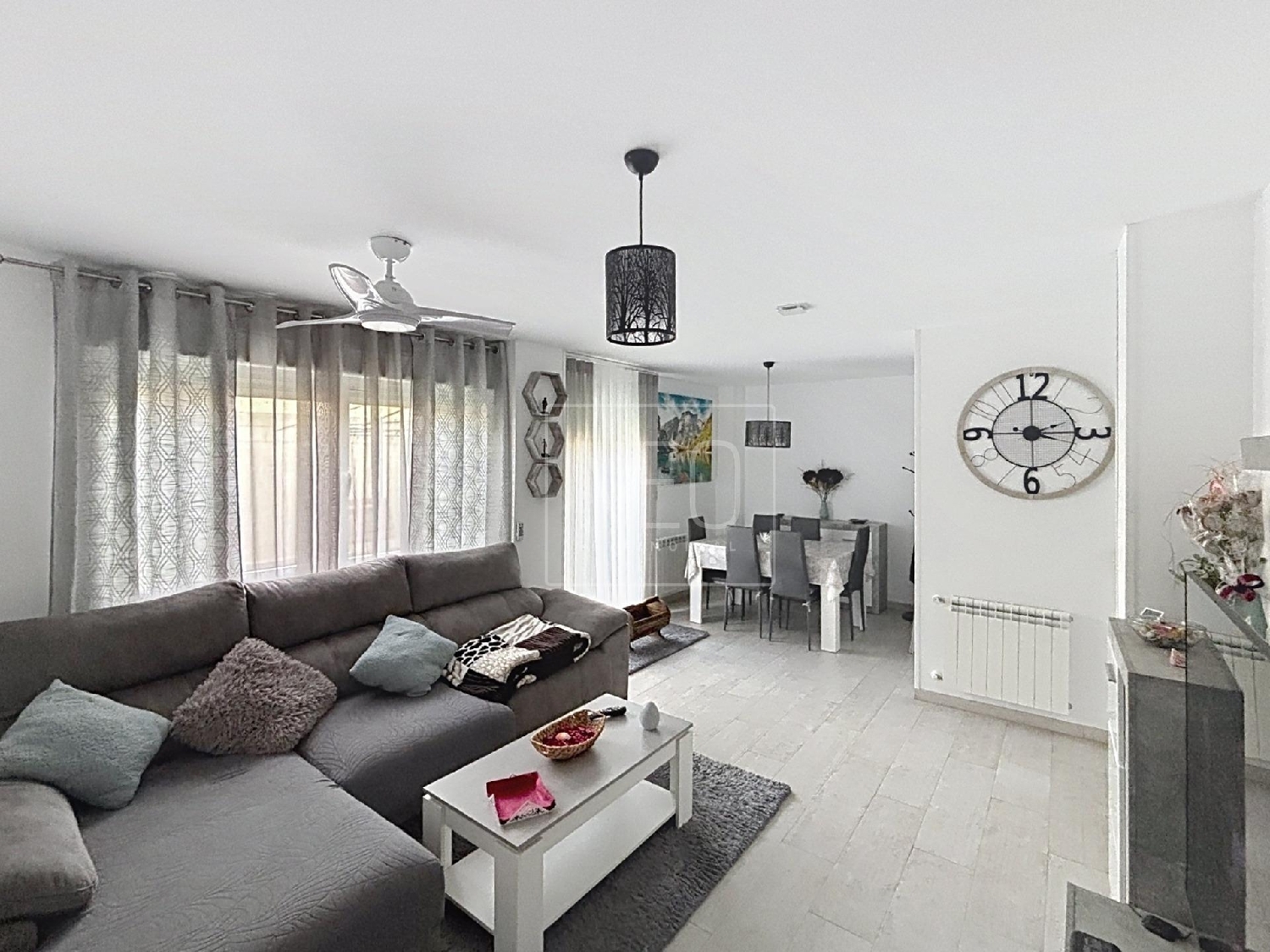  te koop twee-onder-een-kapwoning Moraleja De Enmedio Sur 1