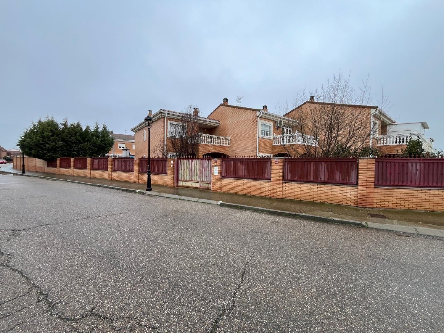  te koop twee-onder-een-kapwoning Villanueva De La Torre Campiña 1