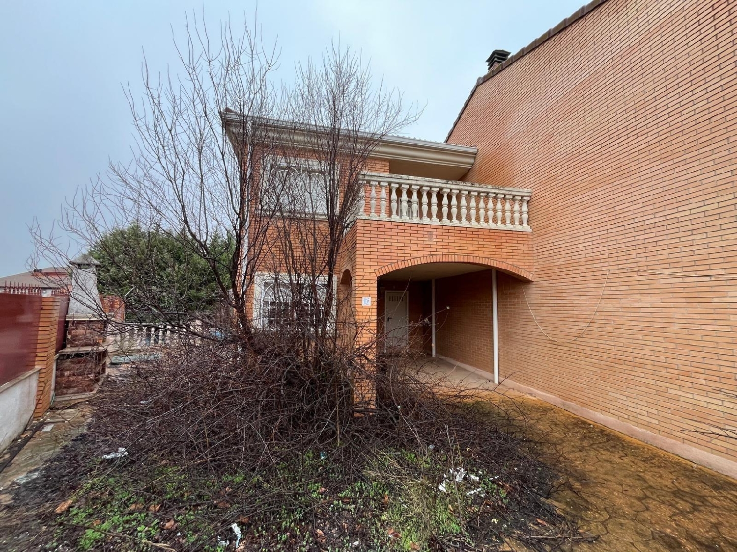  te koop twee-onder-een-kapwoning Villanueva De La Torre Campiña 2