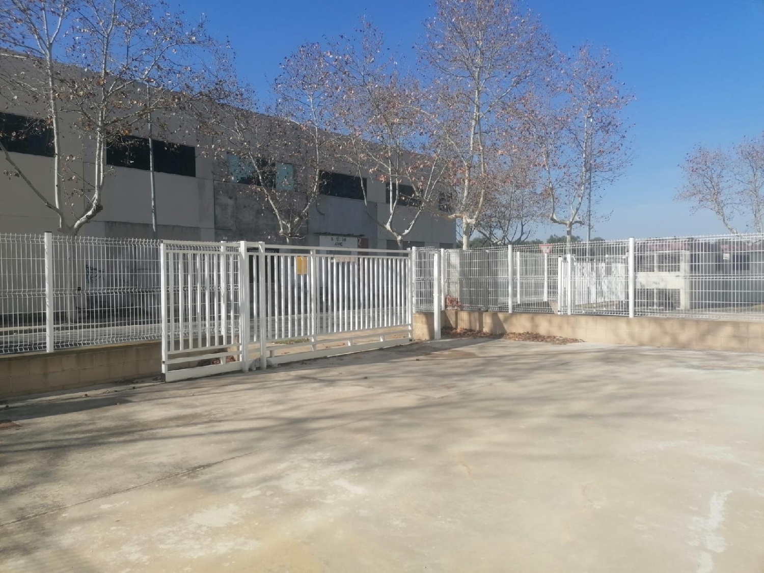  te koop winkel Amposta Montsià 2