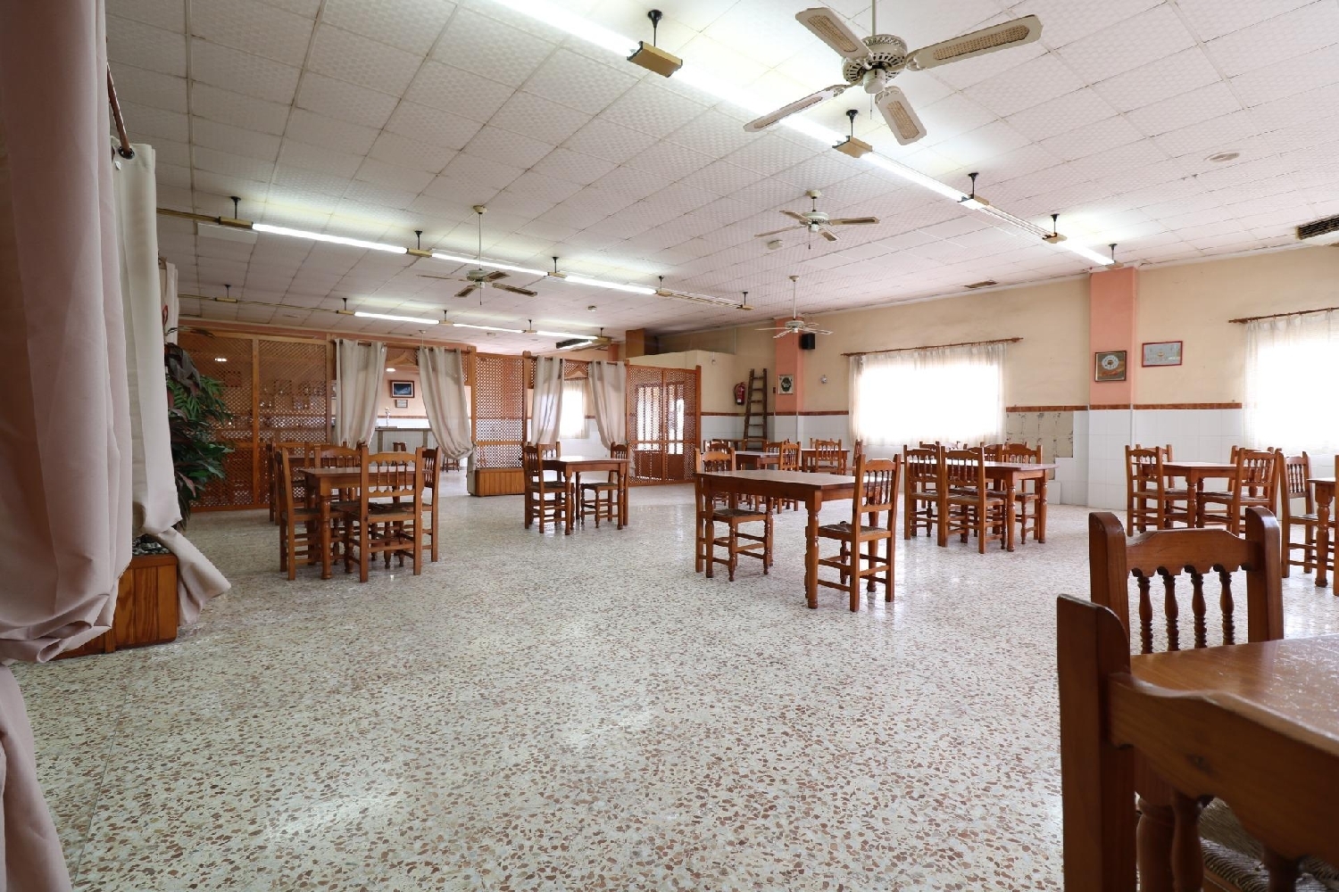  till salu butik Crevillent Baix Vinalopó 8