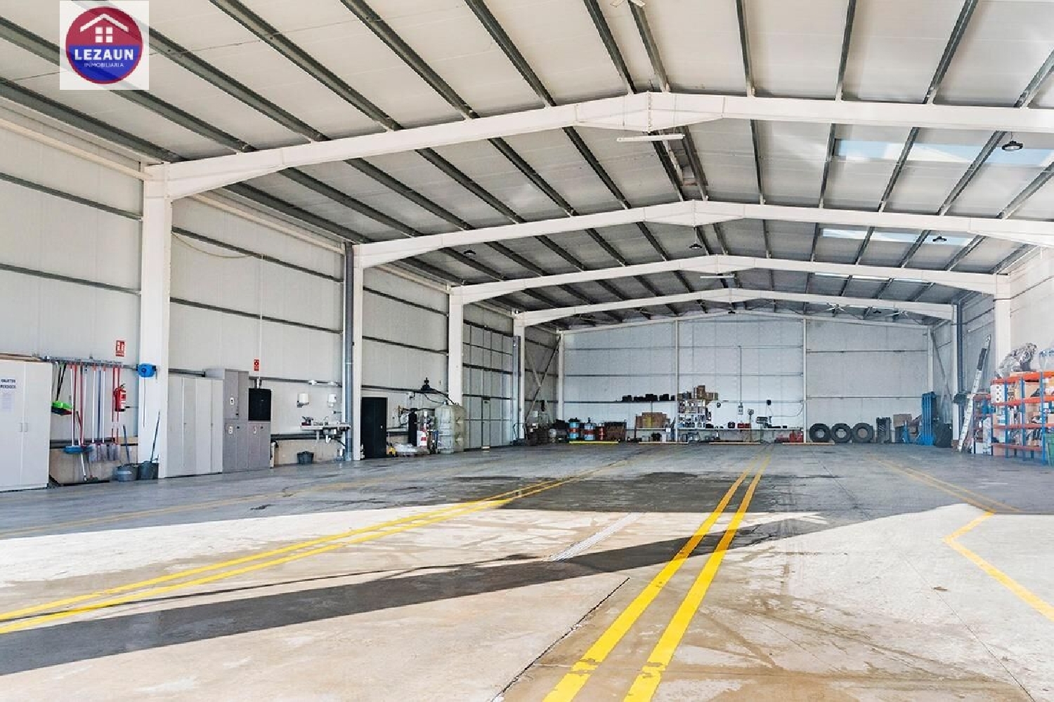  te koop winkel Falces Ribera Alta 2