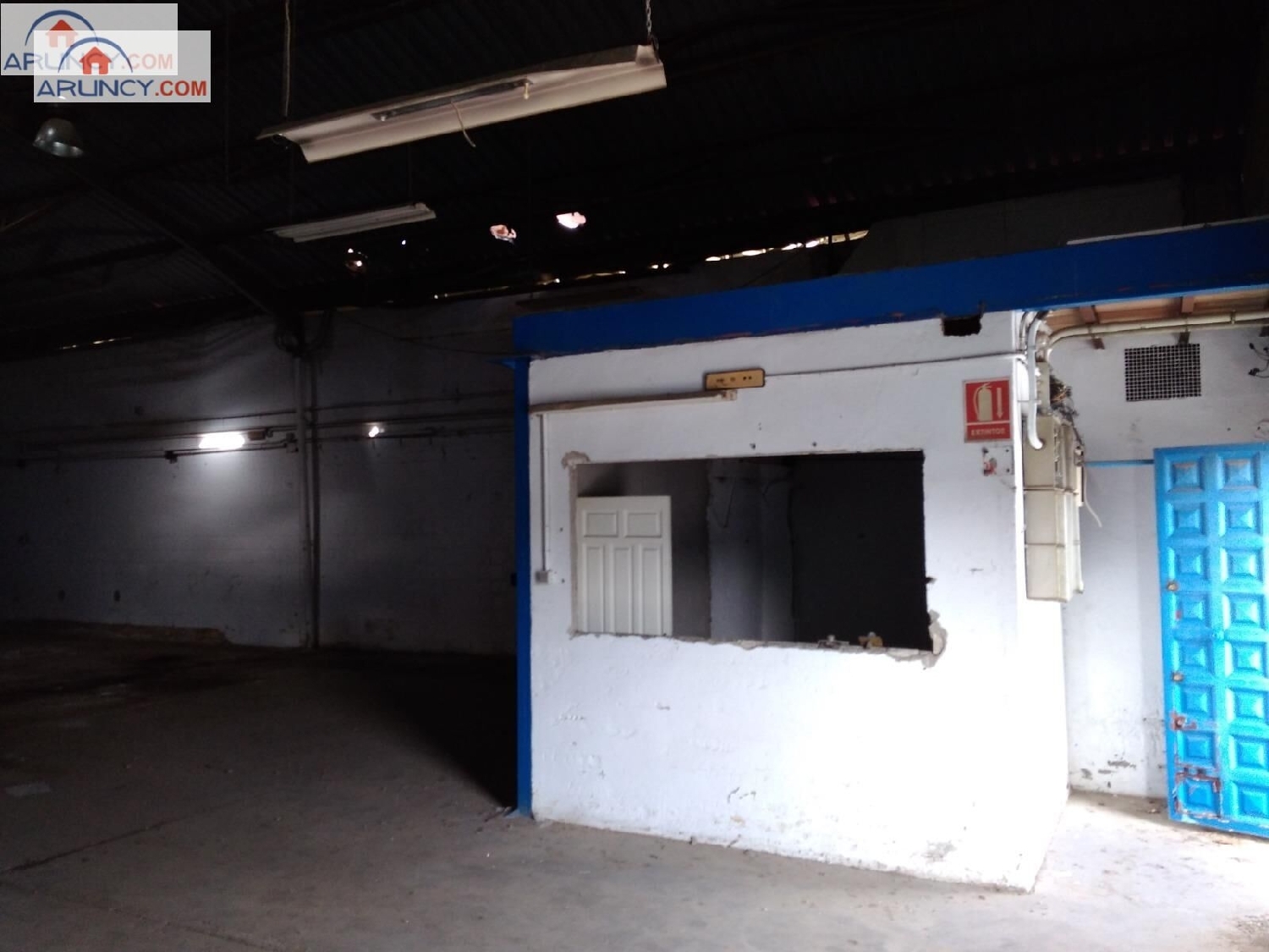  till salu butik Sevilla La Nueva Sur 5