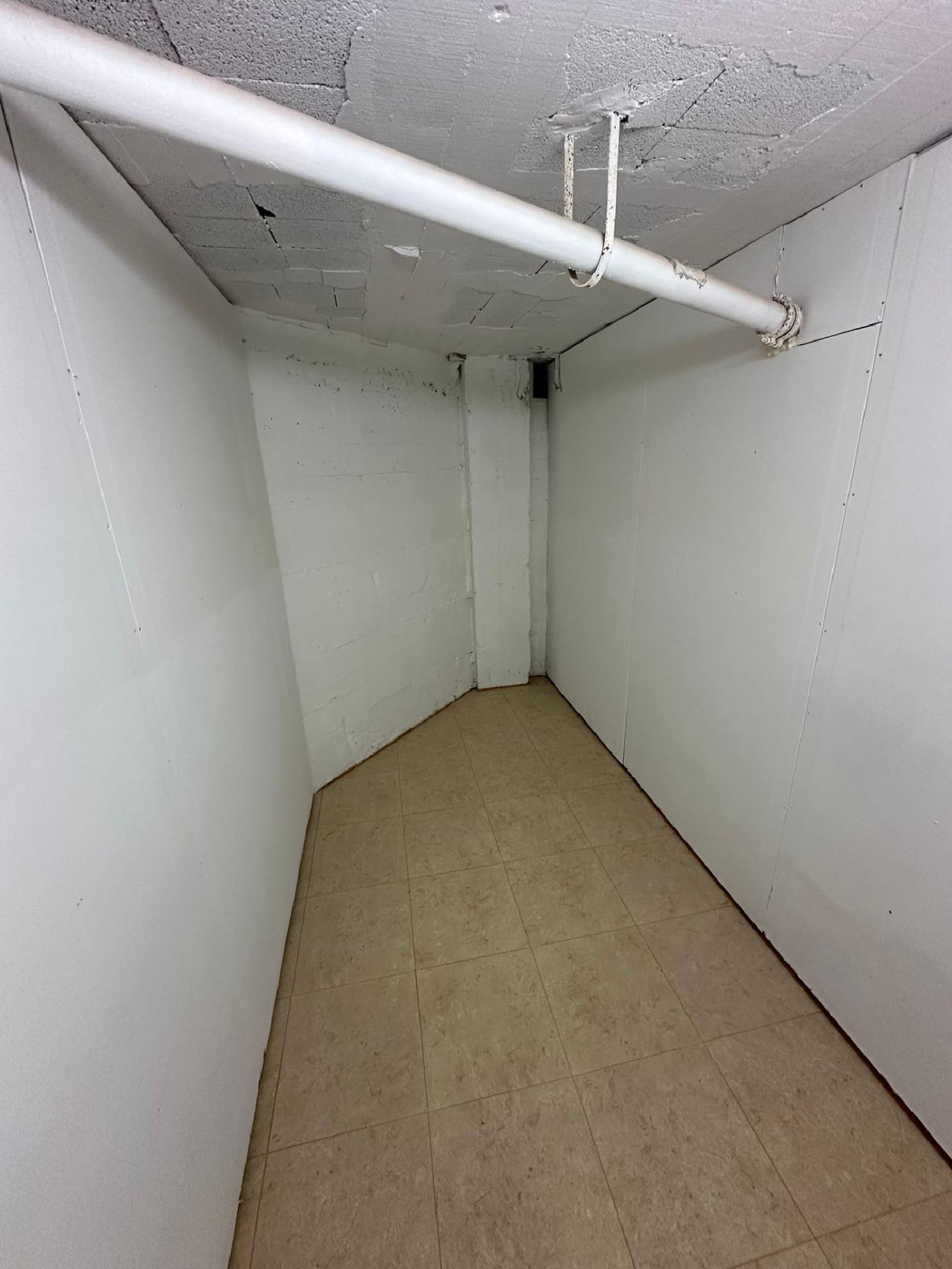  for sale storeroom Alicante Centro 03001 Alacantí 2