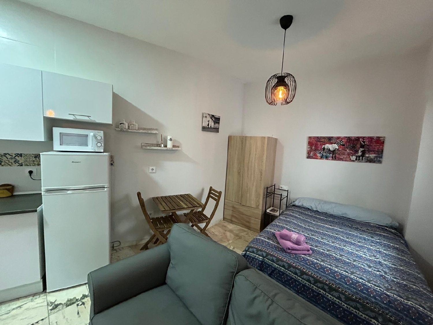 till salu enrumslägenhet Sevilla La Nueva Sur 2