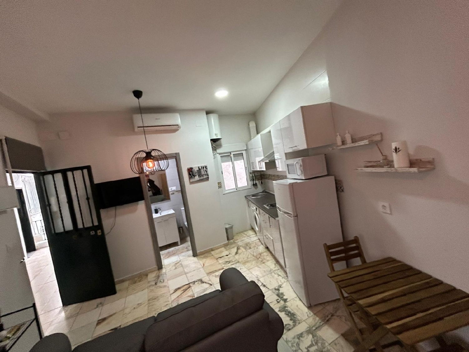 till salu enrumslägenhet Sevilla La Nueva Sur 4