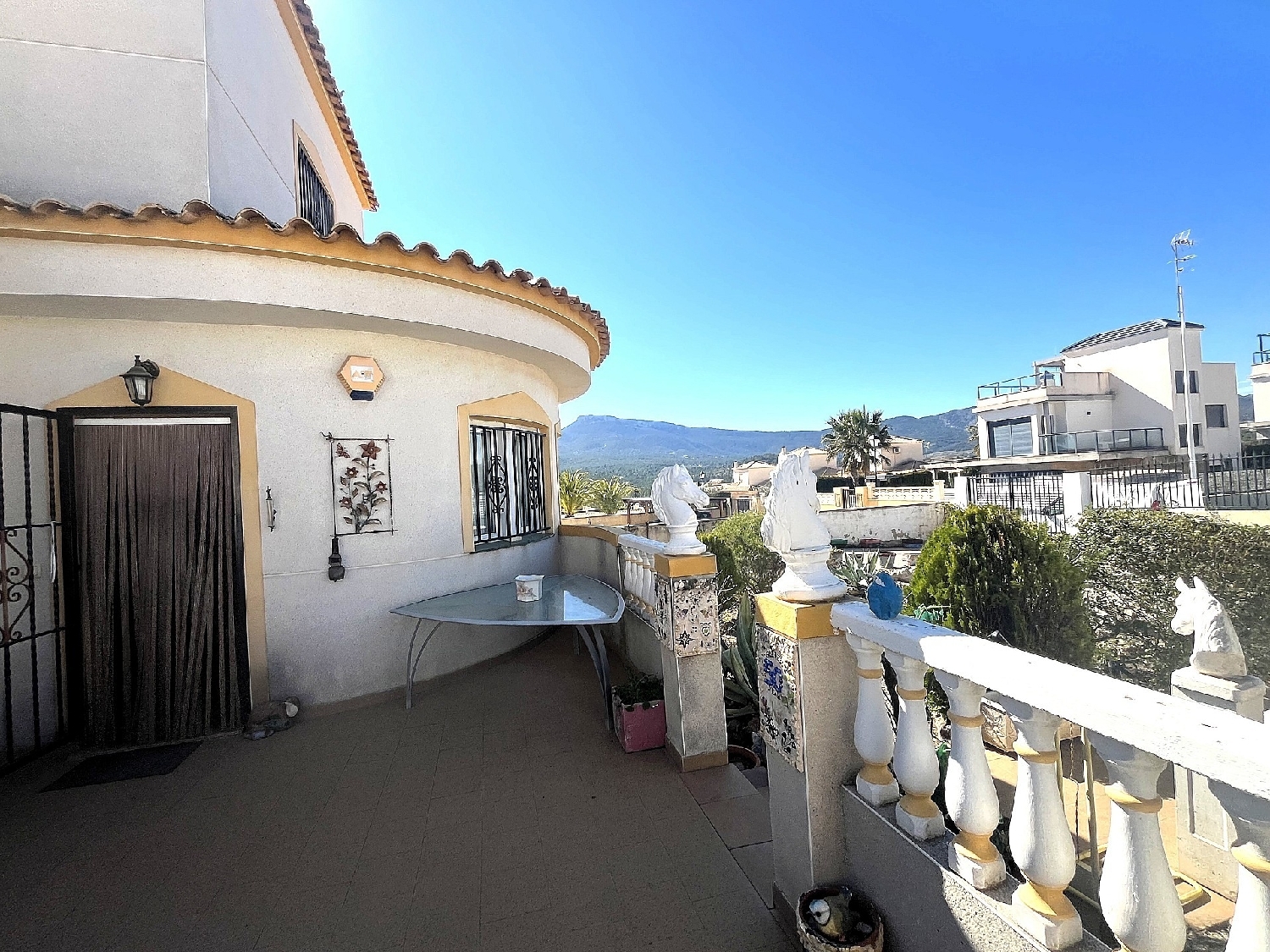 till salu villa Castalla Alcoia 2