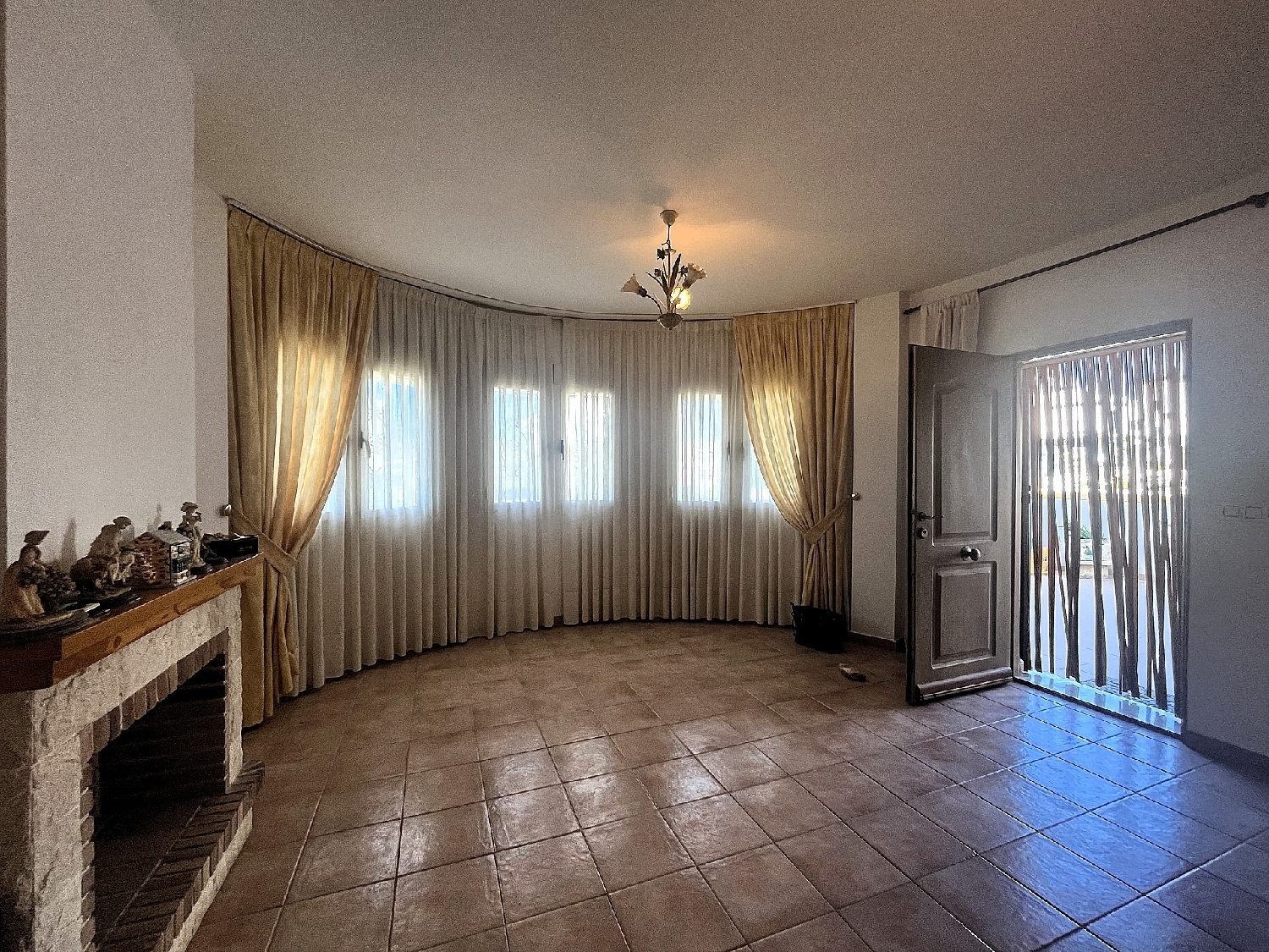 till salu villa Castalla Alcoia 5