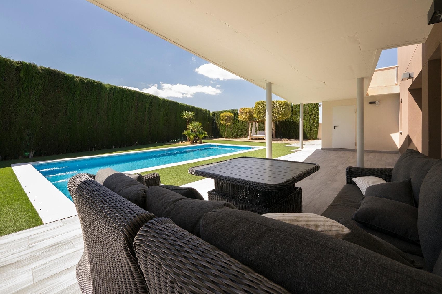  for sale villa Otura Vega De Granada 1