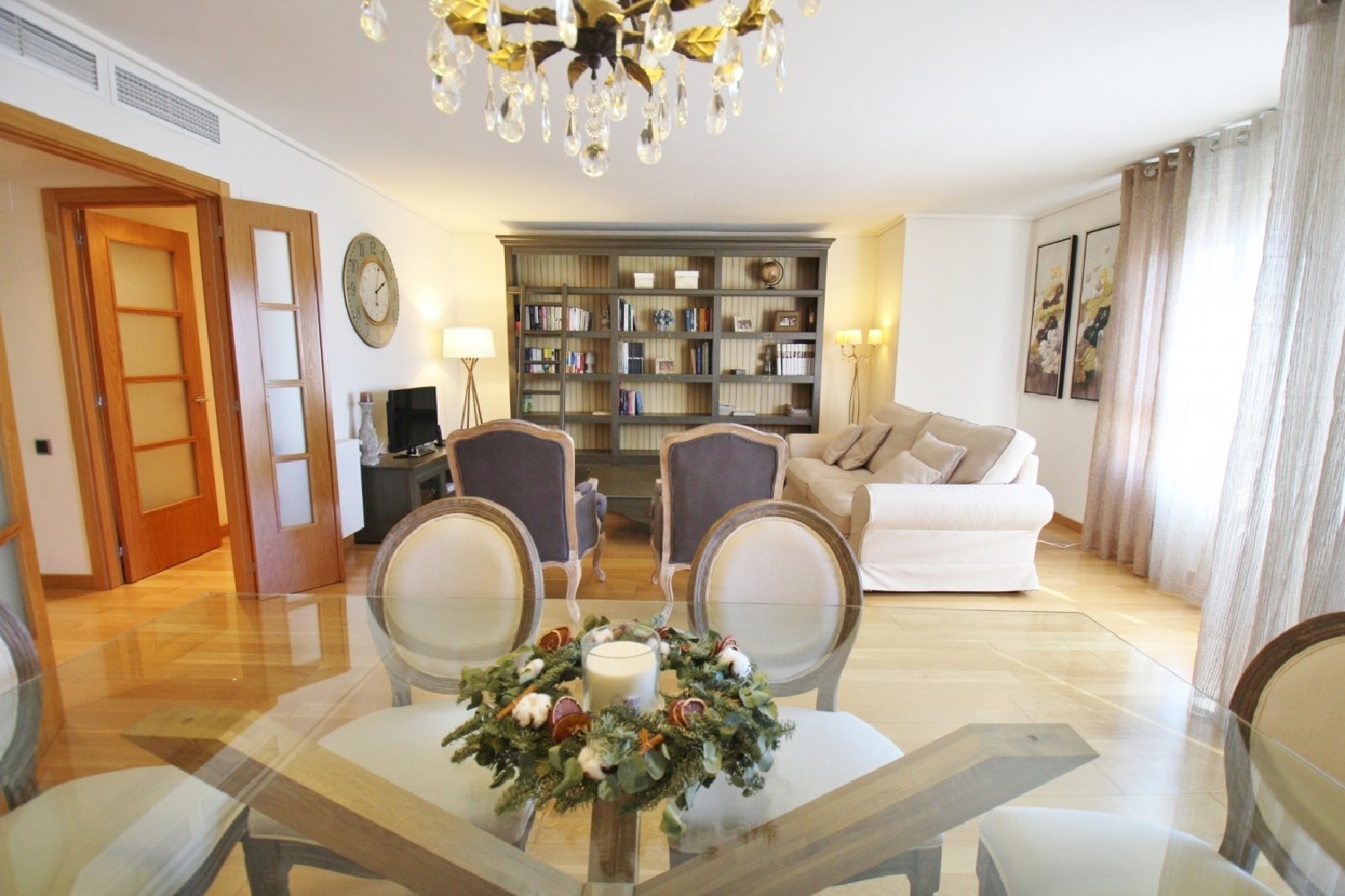  till salu lägenhet Alicante Centro 03001 Alacantí 2