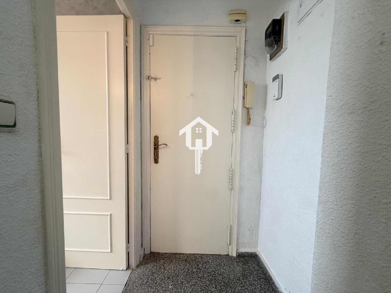 till salu lägenhet Alicante Centro 03001 Alacantí 2