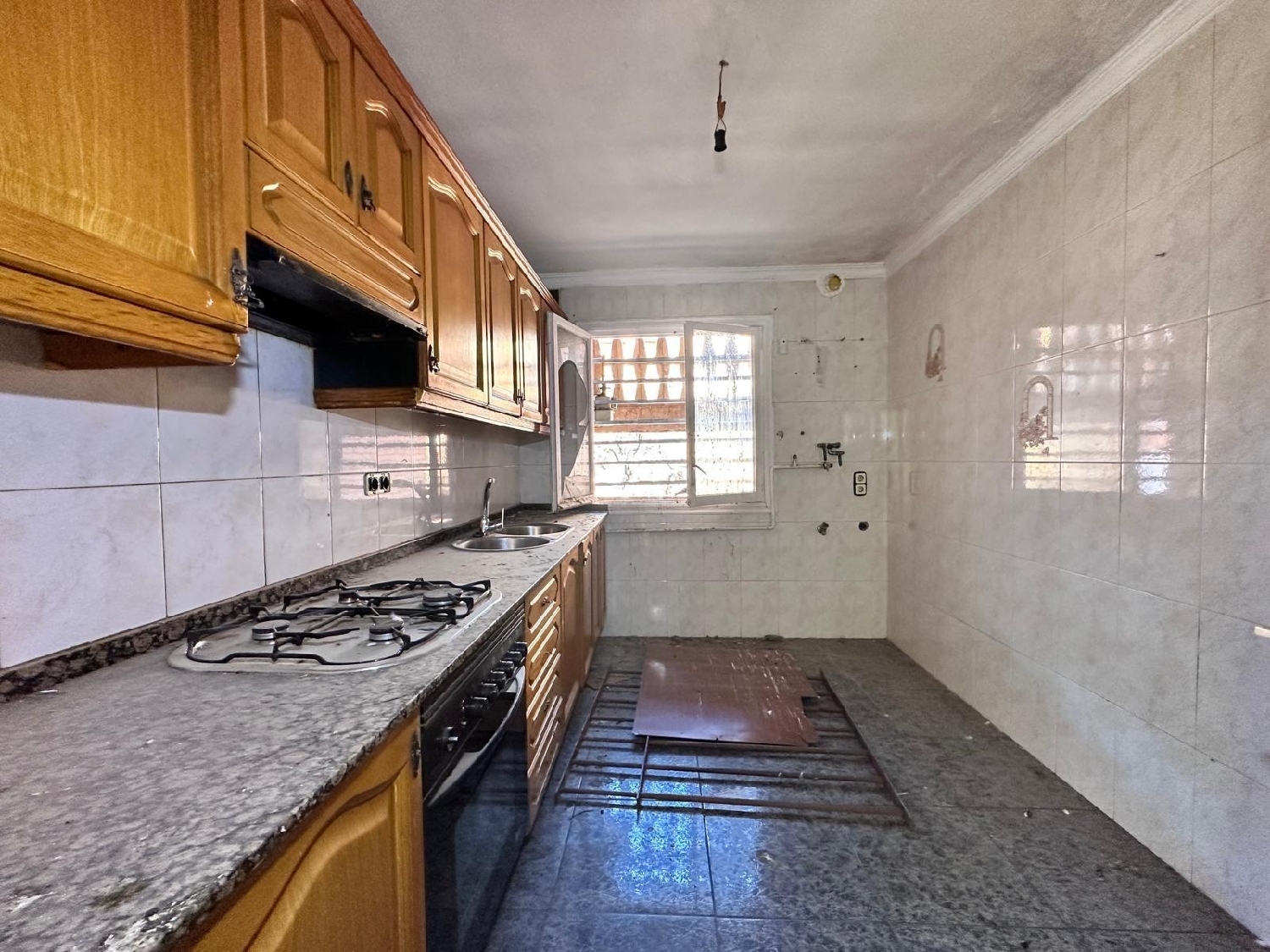  for sale apartment Barriada Les Tres Creus Bages 5