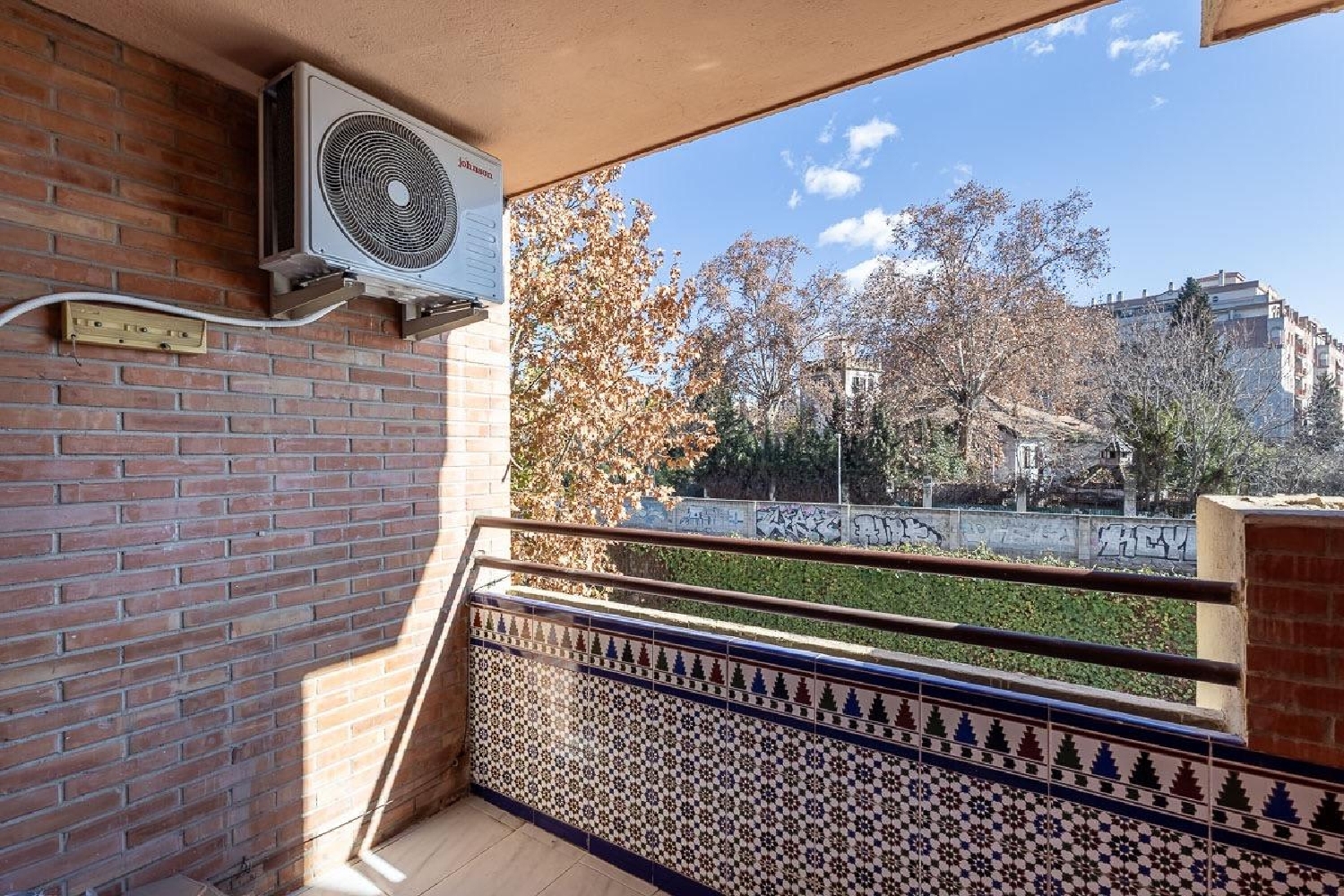  till salu lägenhet Barrio De Granada Alacantí 5