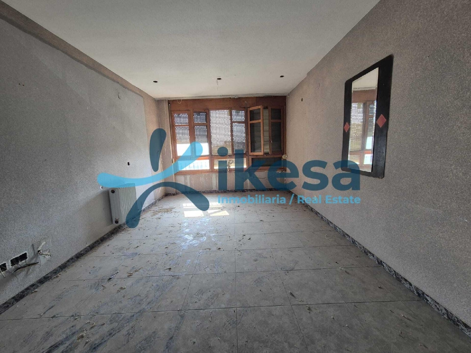  till salu lägenhet Baza Baza 4