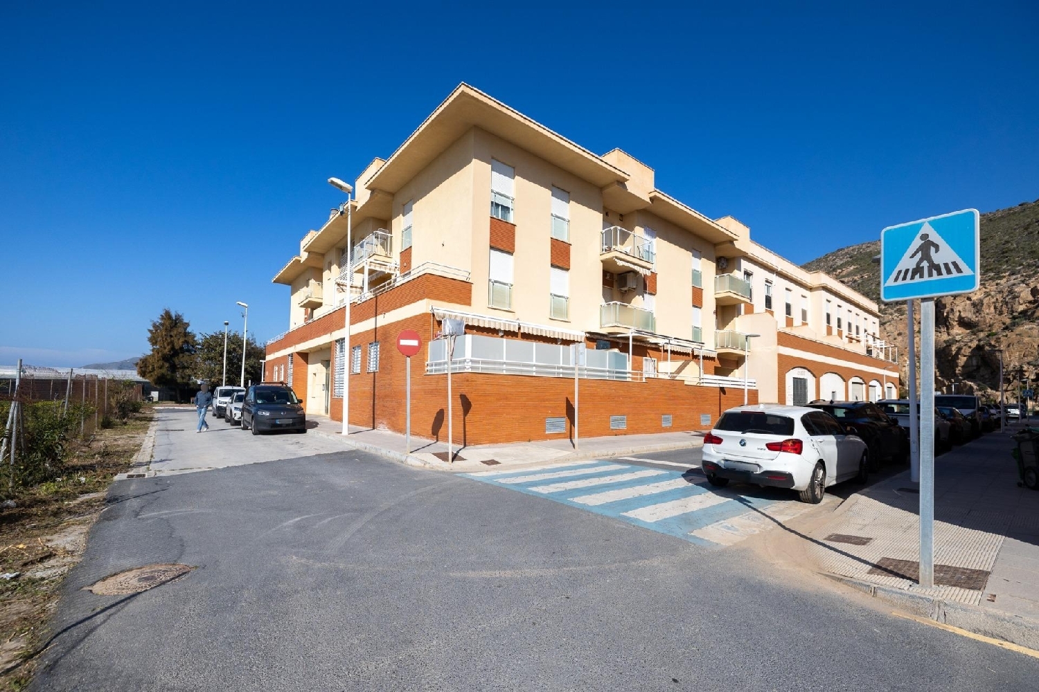  till salu lägenhet Calahonda Costa Tropical 2