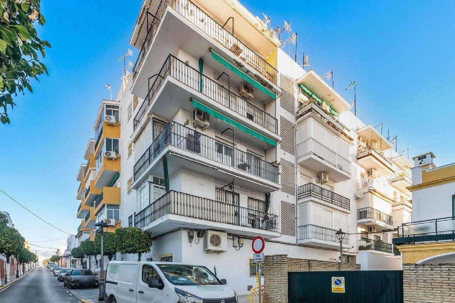 till salu lägenhet Castilleja De La Cuesta Metropolitana De Sevilla 1