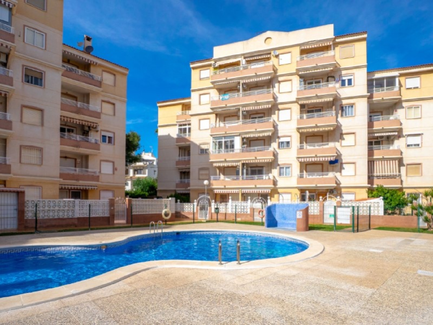  for sale apartment Torrevieja Baix Segura 3