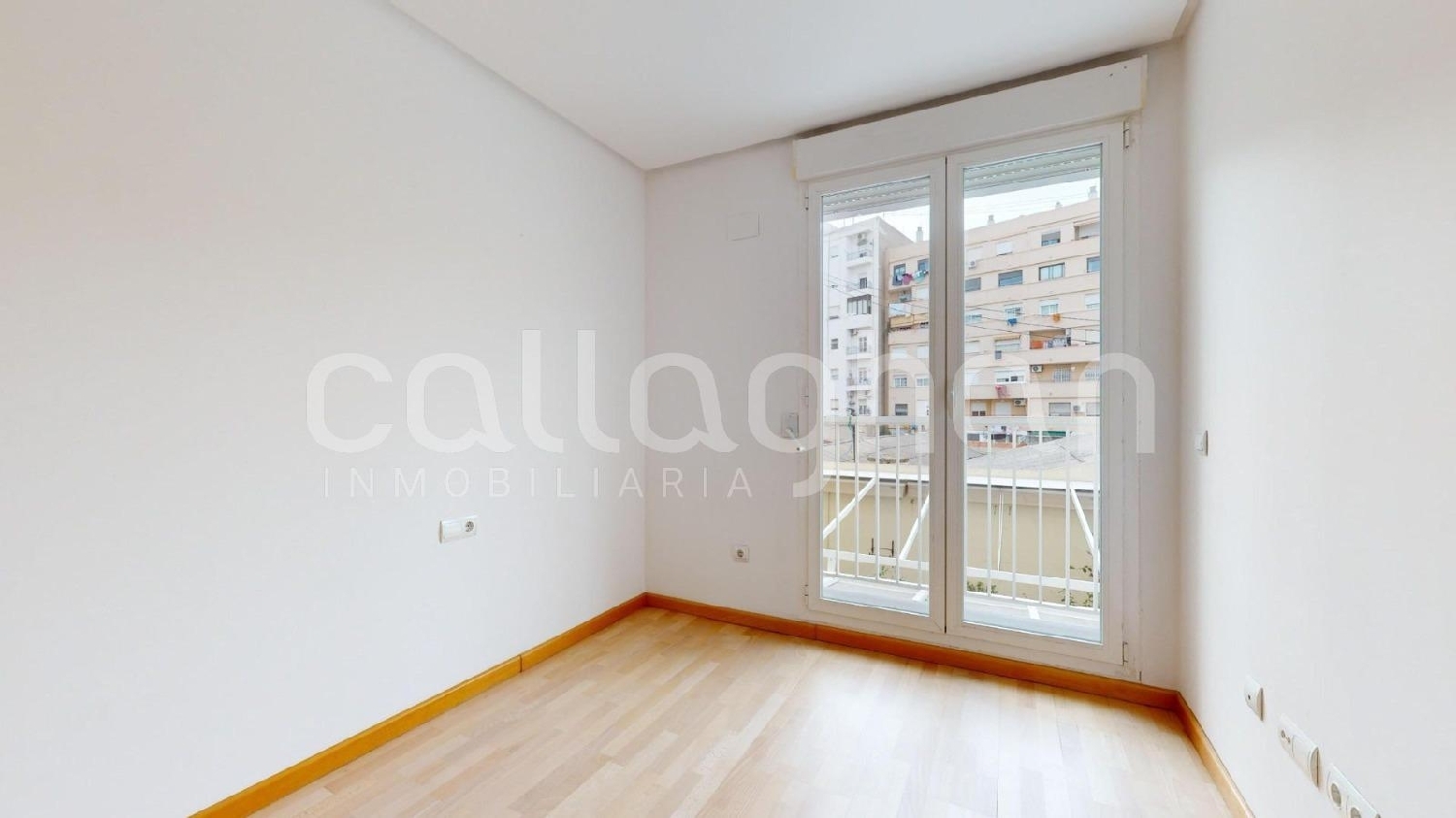  te koop appartement Valencia De Las Torres Campiña Sur 3