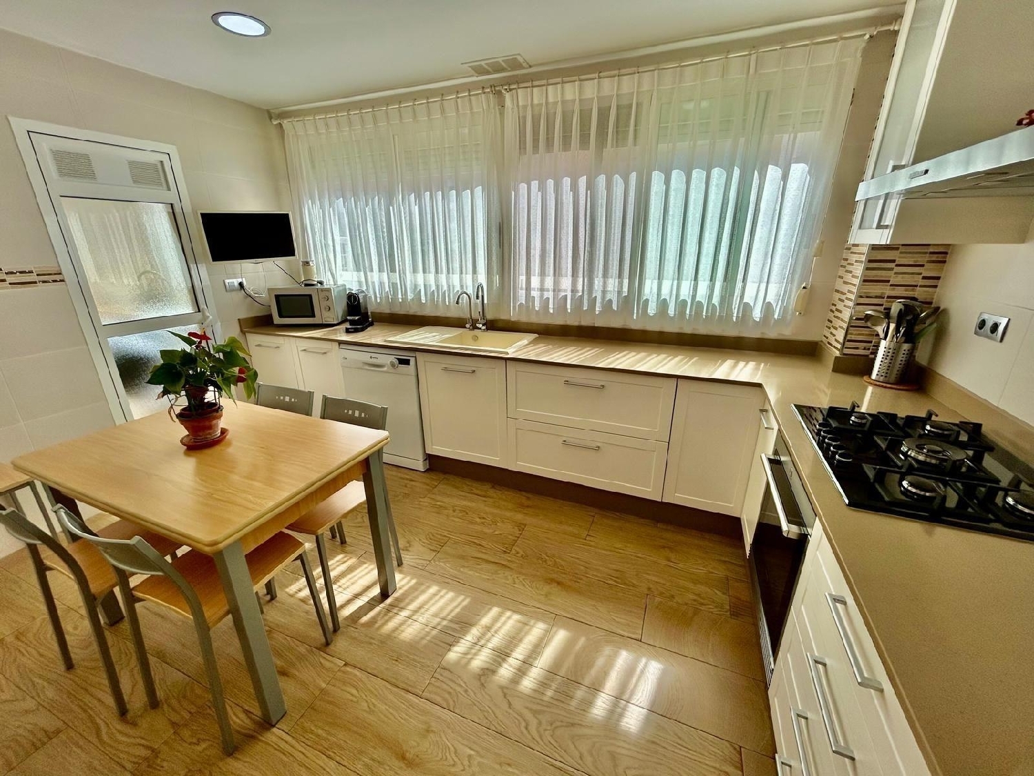  te koop appartement Valencia De Las Torres Campiña Sur 6