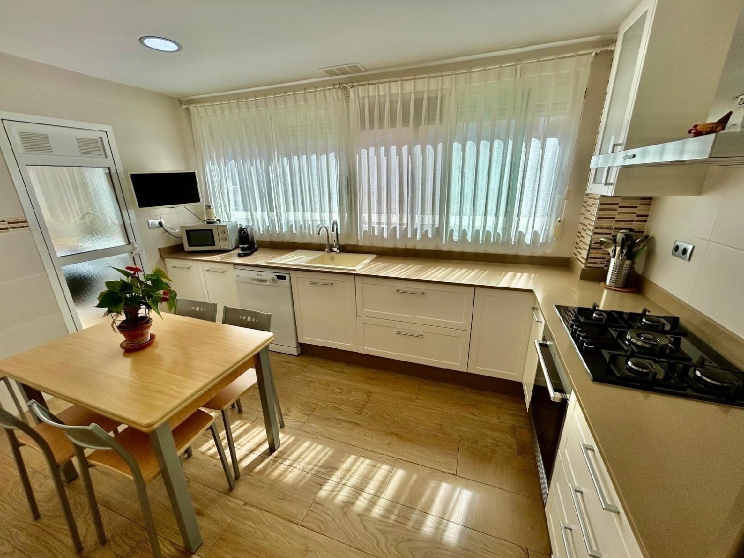  te koop appartement Valencia De Las Torres Campiña Sur 8