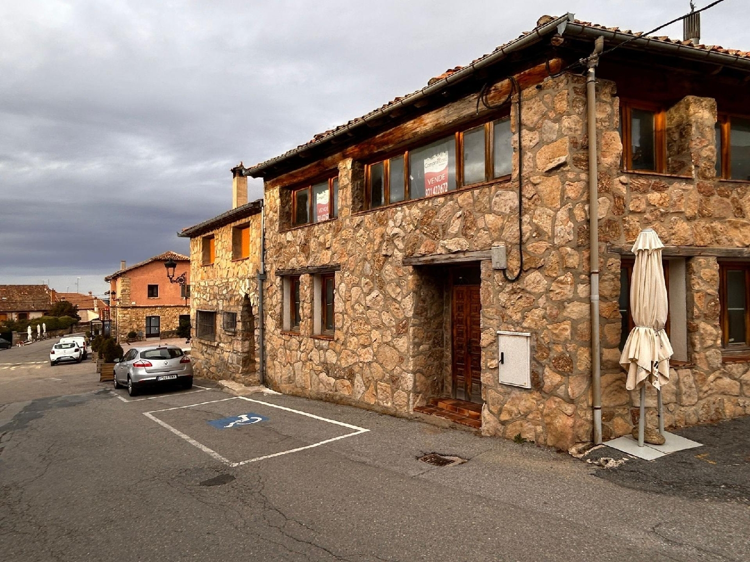  te koop bed and breakfast Navafría León 3