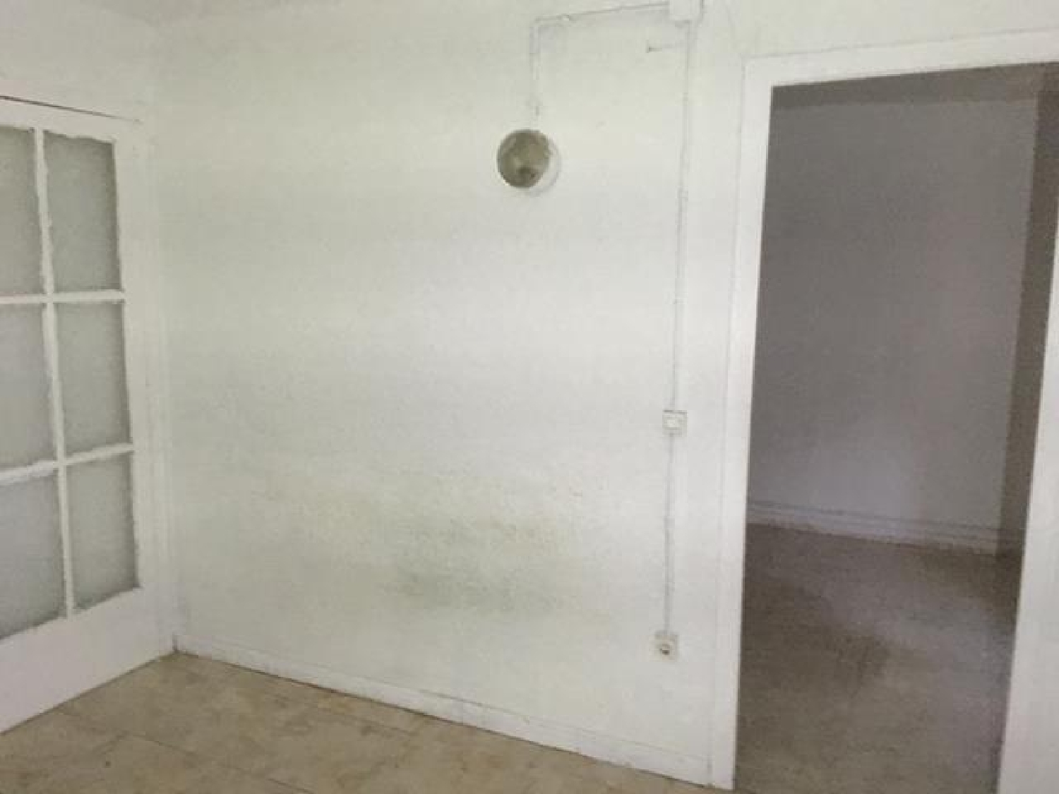  till salu byggnad Navas Bages 5