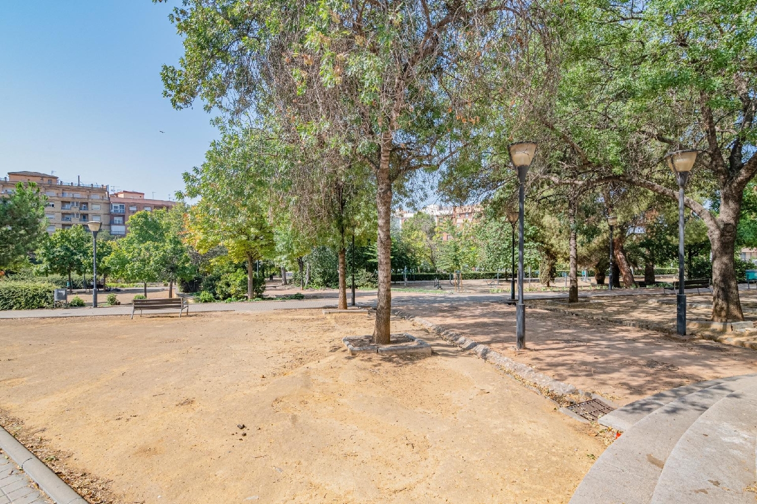  te koop bedrijfsruimte/ kantoor Barrio De Granada Alacantí 6