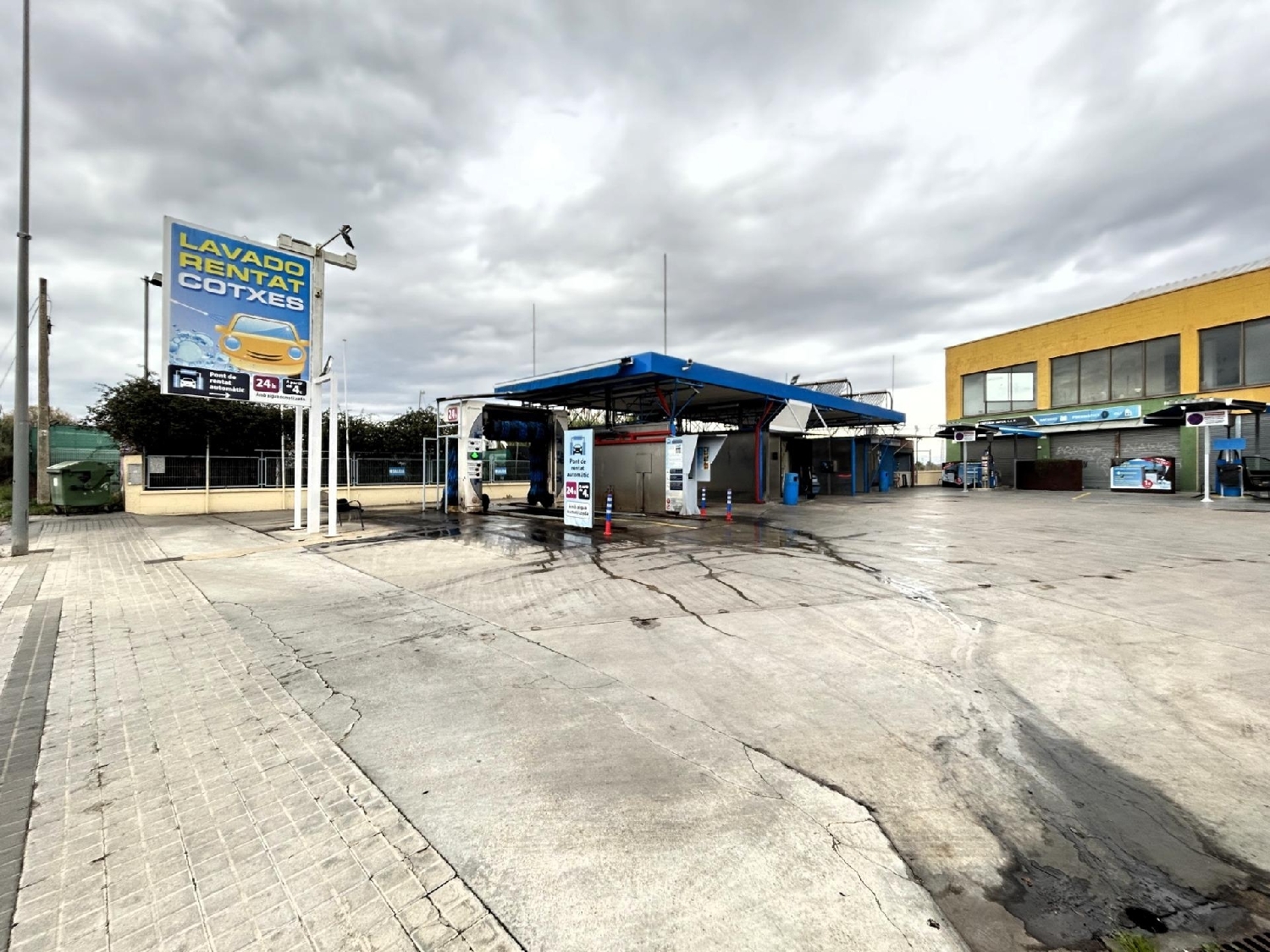  te koop bedrijfsruimte/ kantoor Blanes Selva 1