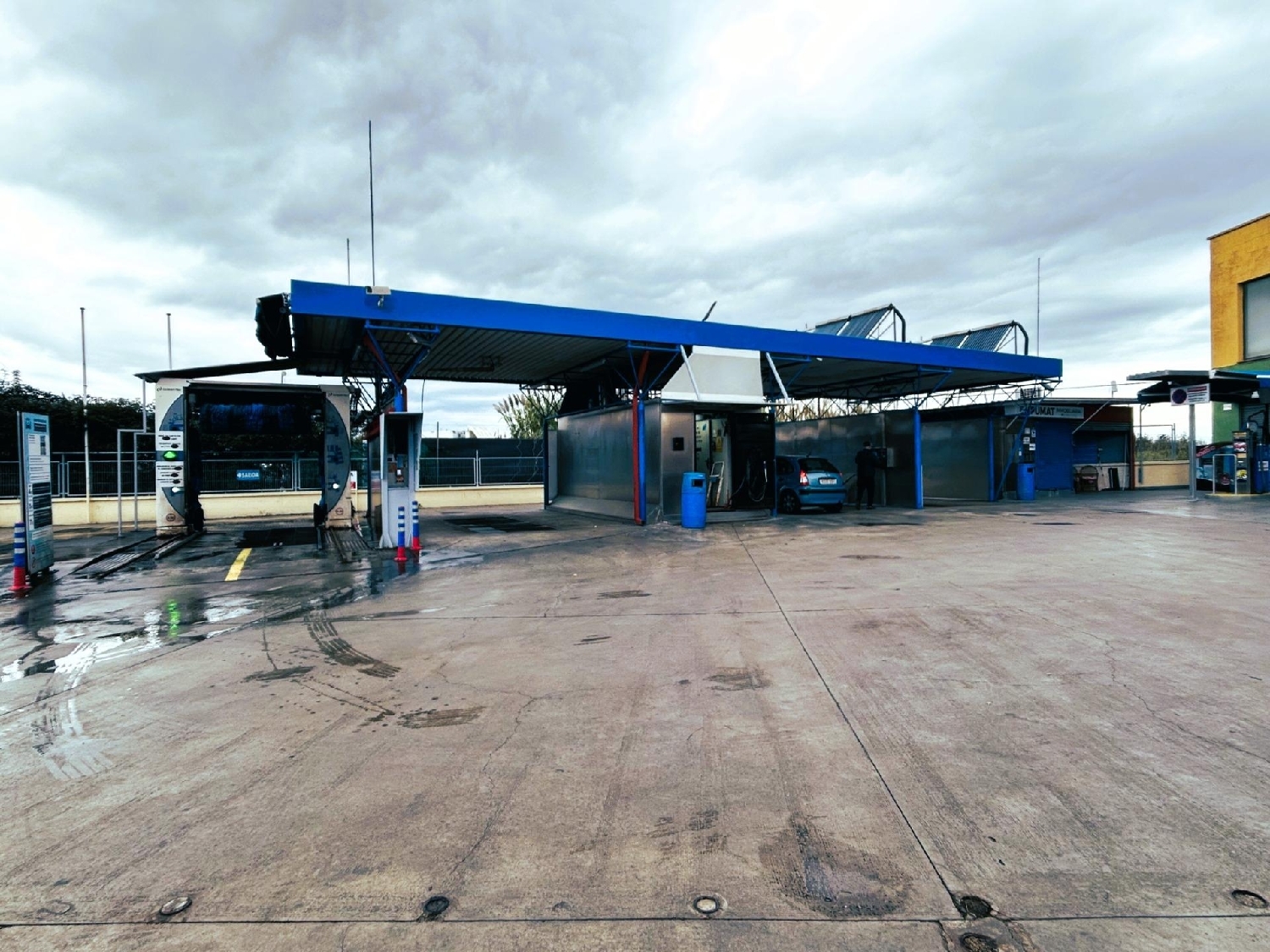  te koop bedrijfsruimte/ kantoor Blanes Selva 5