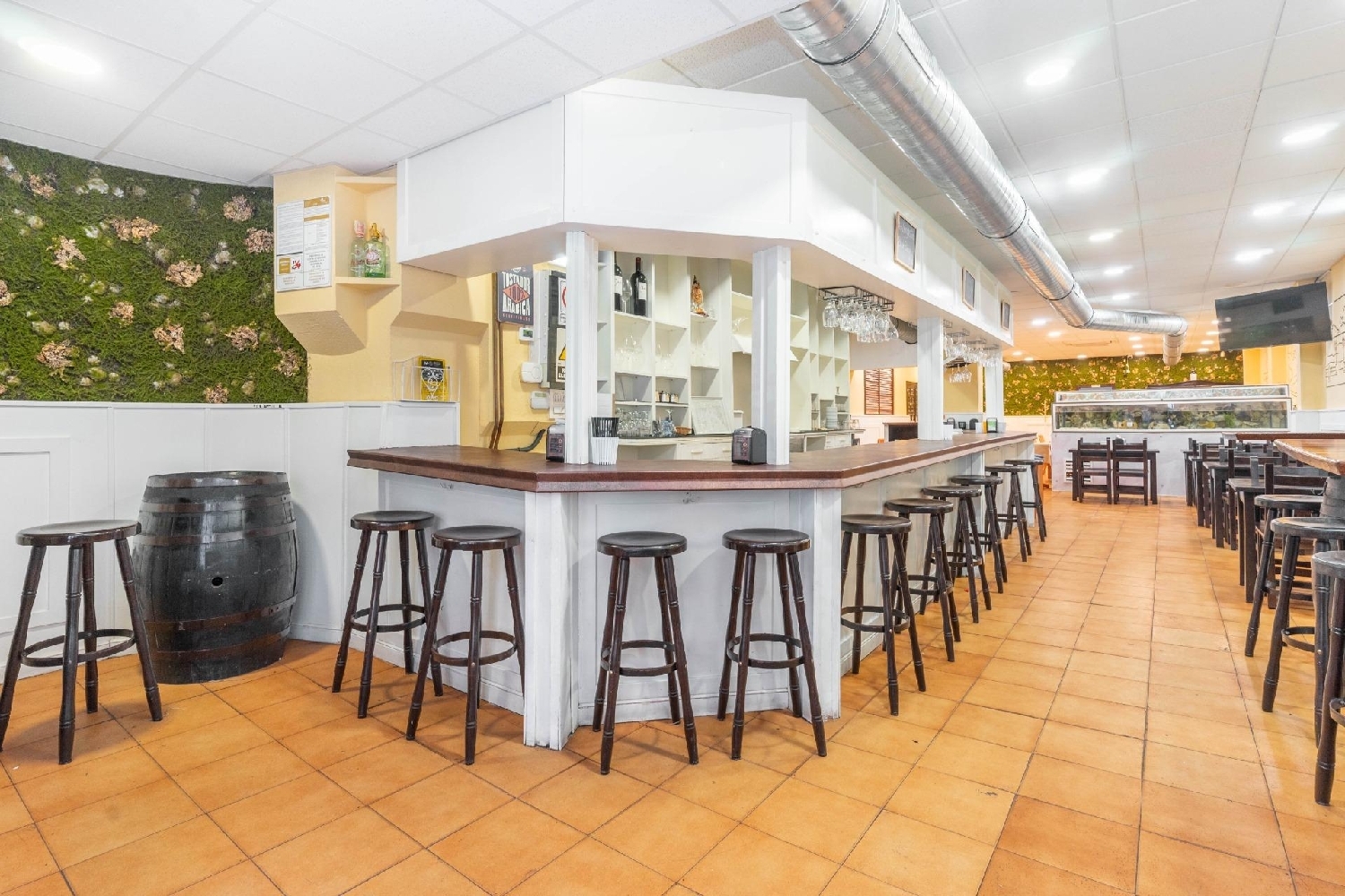  te koop bedrijfsruimte/ kantoor Gijón Centro 33201 Gijón 2